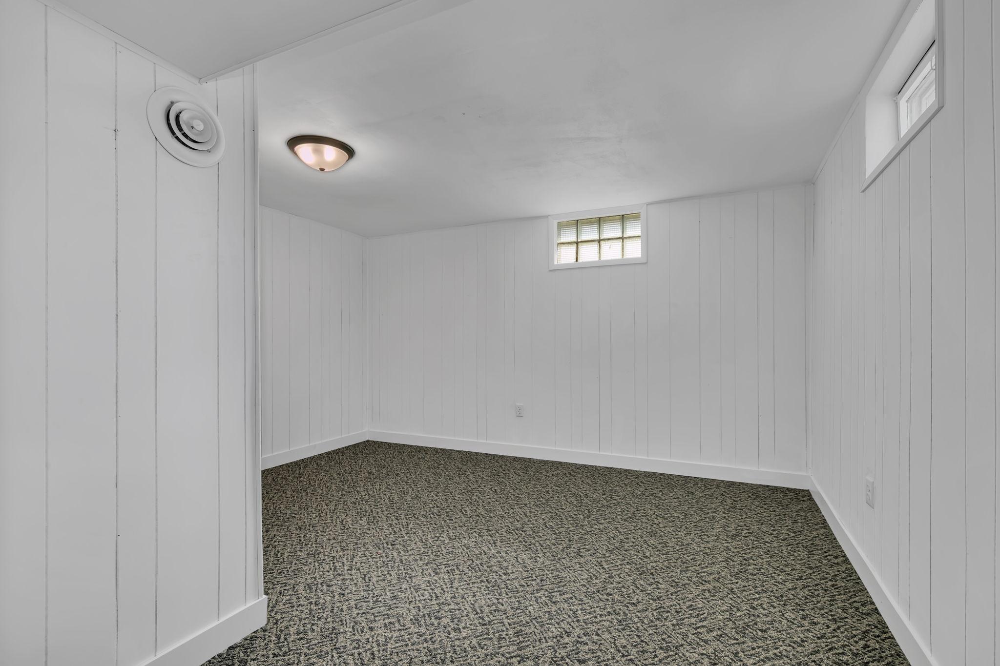 201 1st Street Property Photo 27