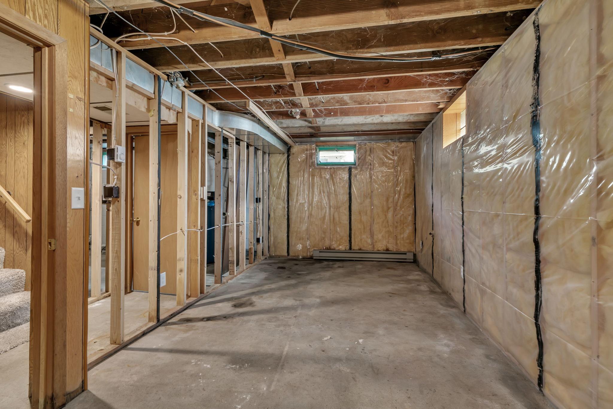 201 1st Street Property Photo 28