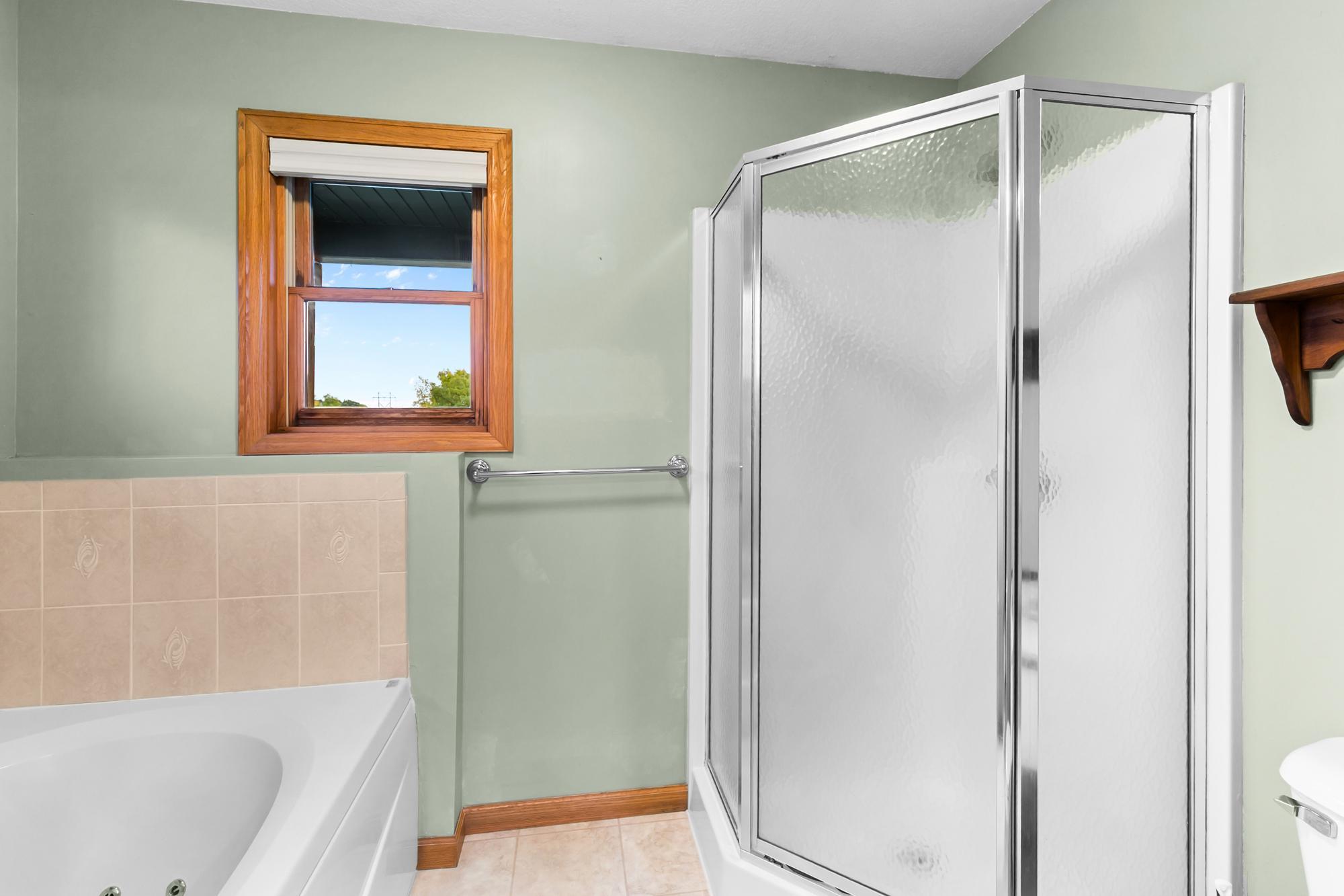 42790 Elmcrest Avenue Property Photo 18