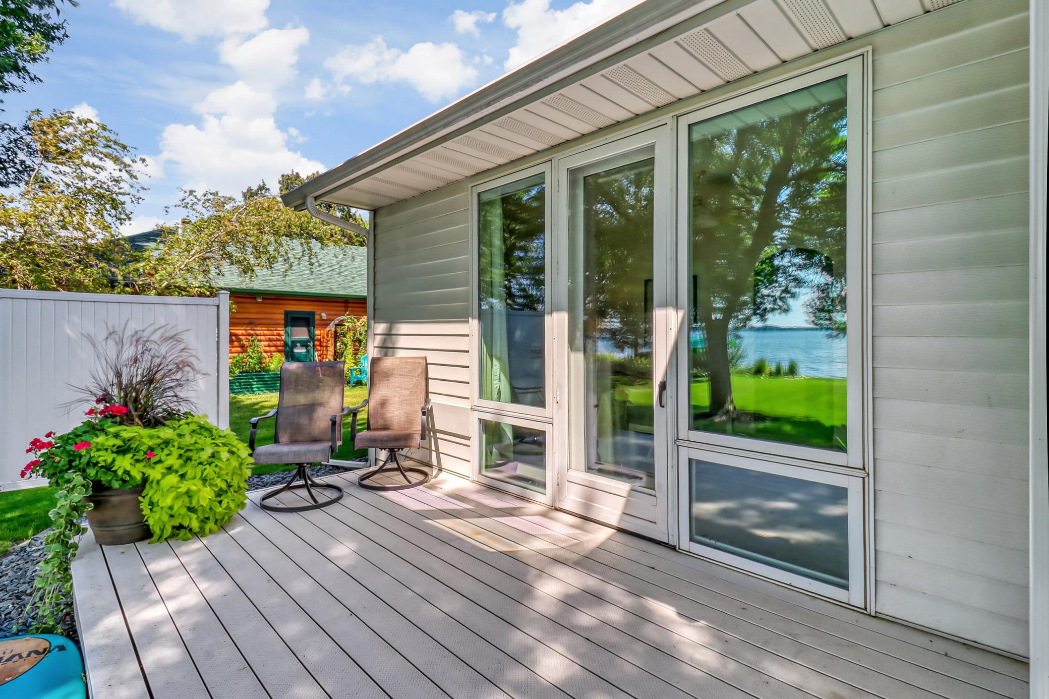 1760 E Shore Drive Property Photo 7