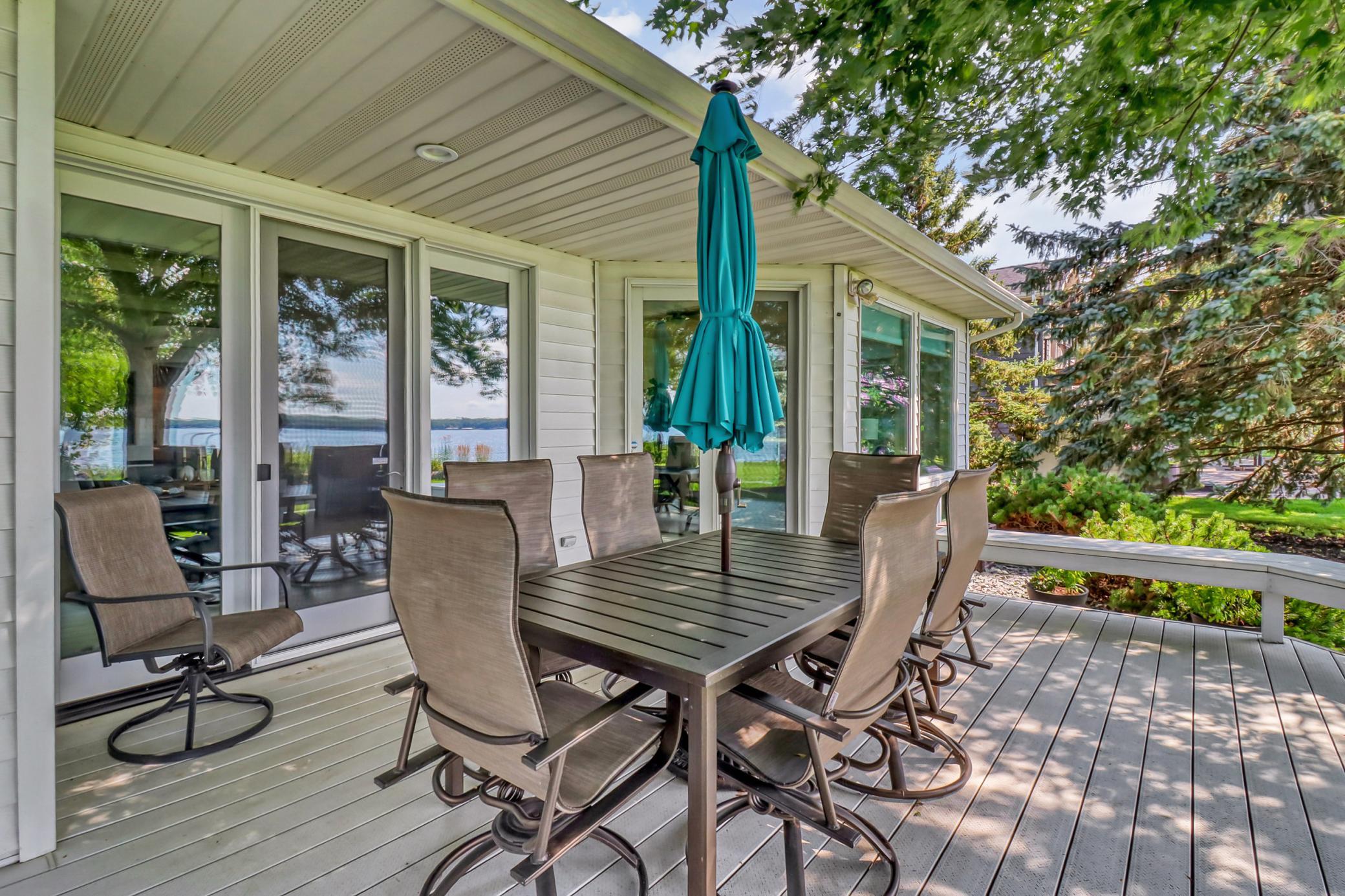 1760 E Shore Drive Property Photo 9