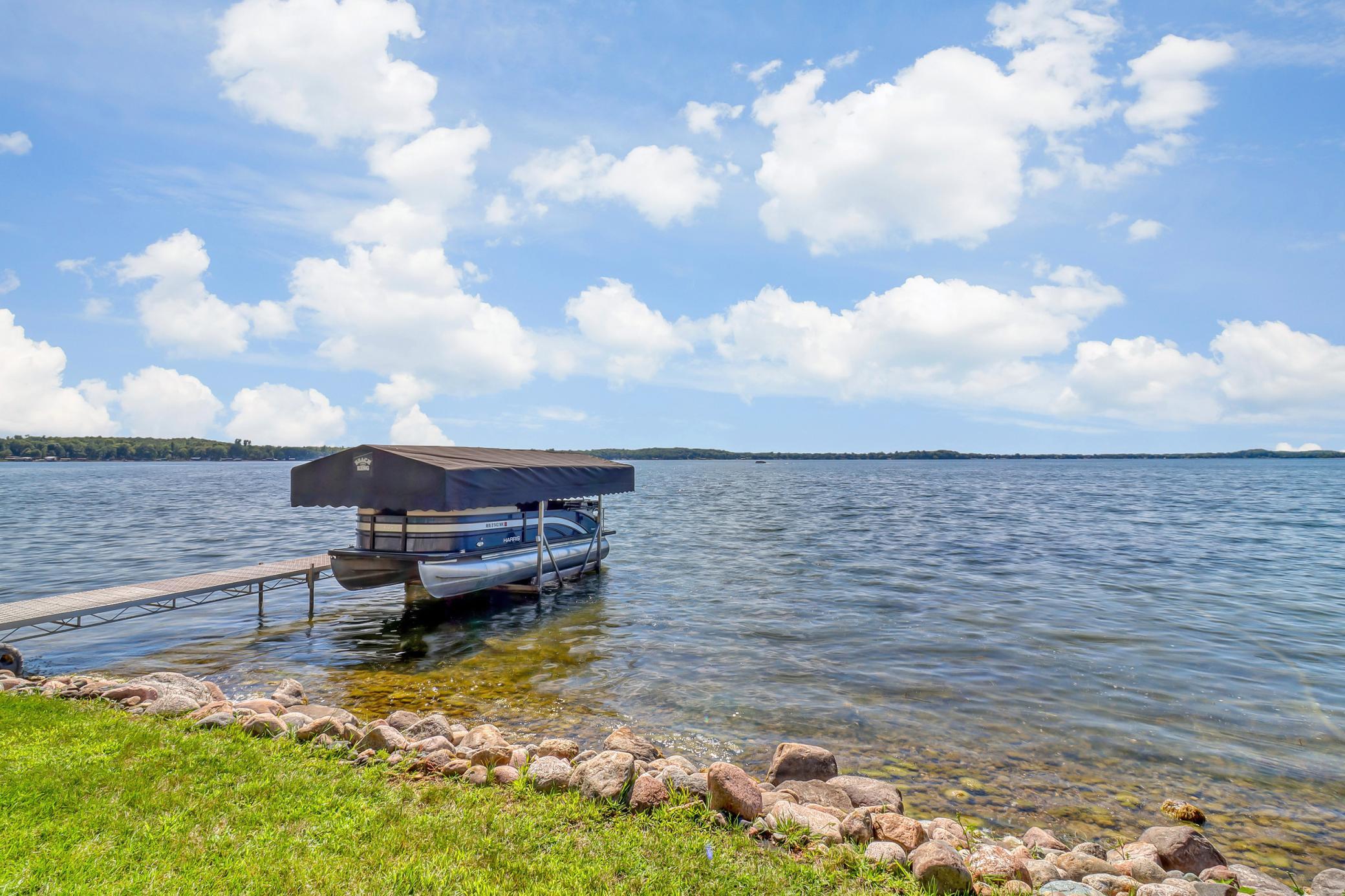 1760 E Shore Drive Property Photo 17
