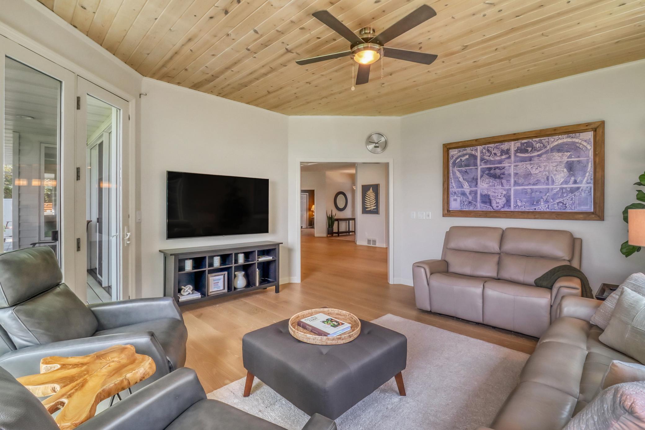 1760 E Shore Drive Property Photo 57