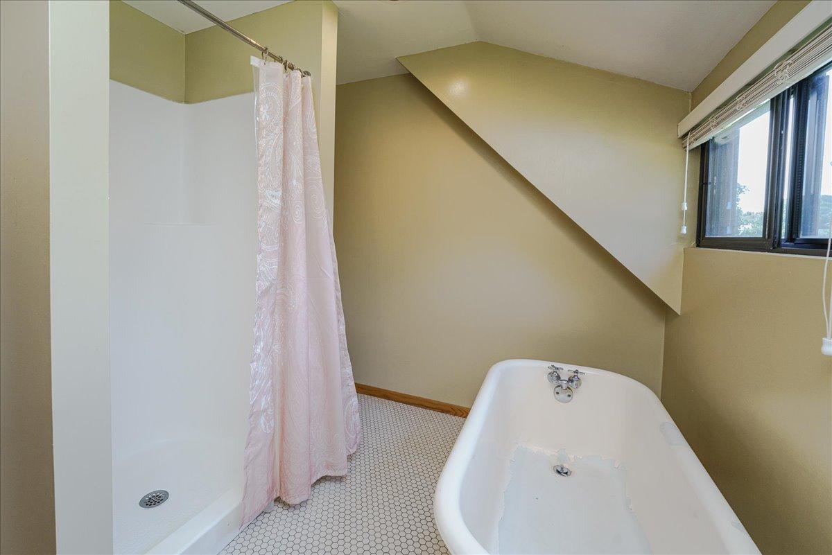 1009 2nd Street E Property Photo 29
