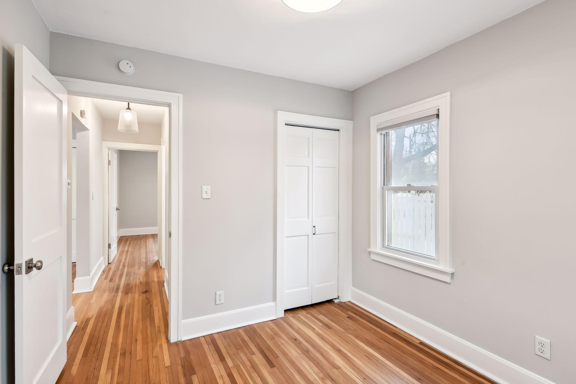 238 8th Avenue N Property Photo 14