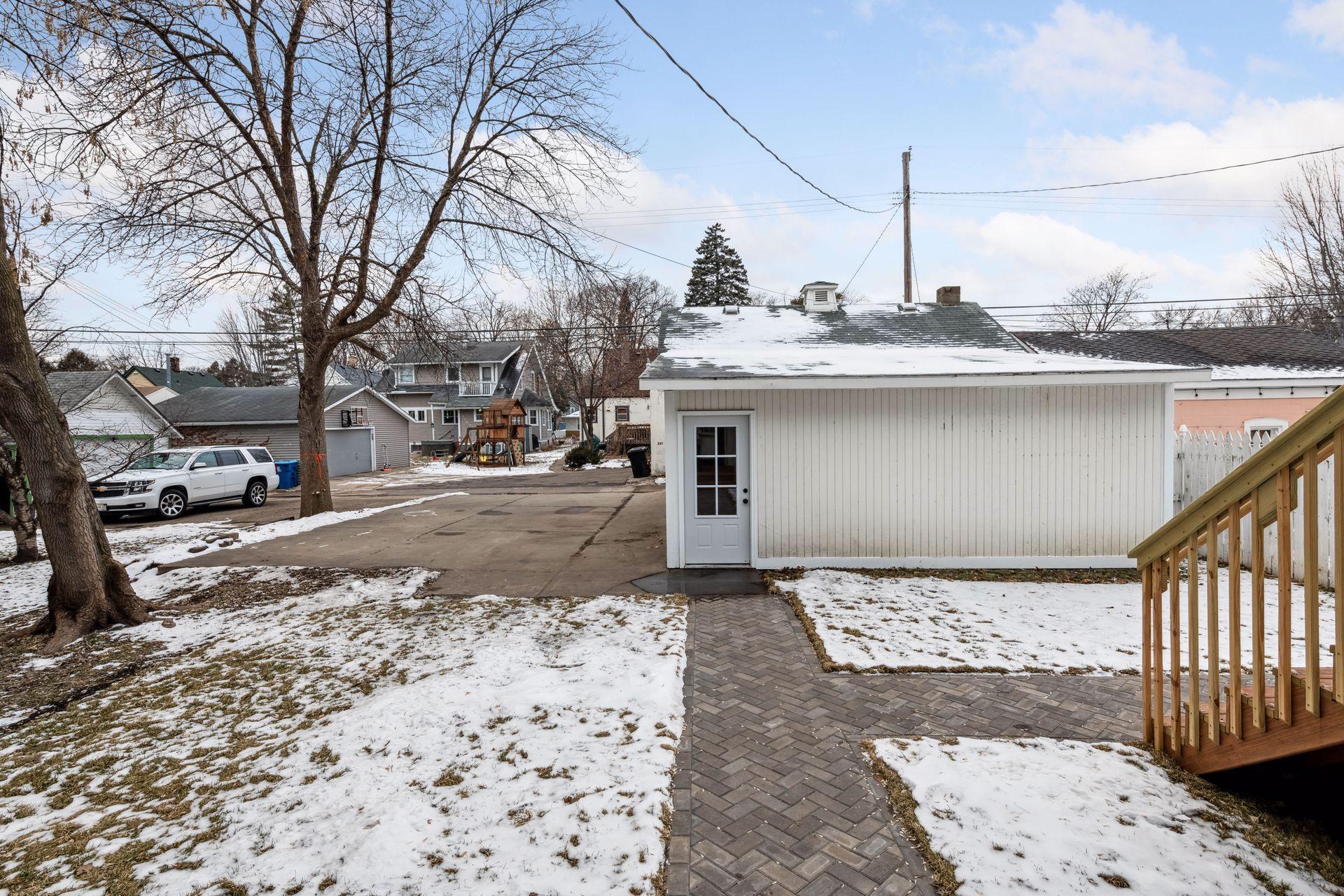 238 8th Avenue N Property Photo 26