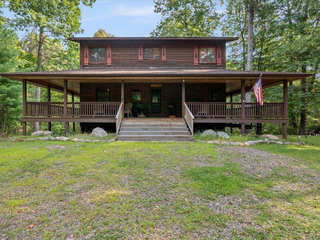 38598 Summit Avenue Property Photo 1