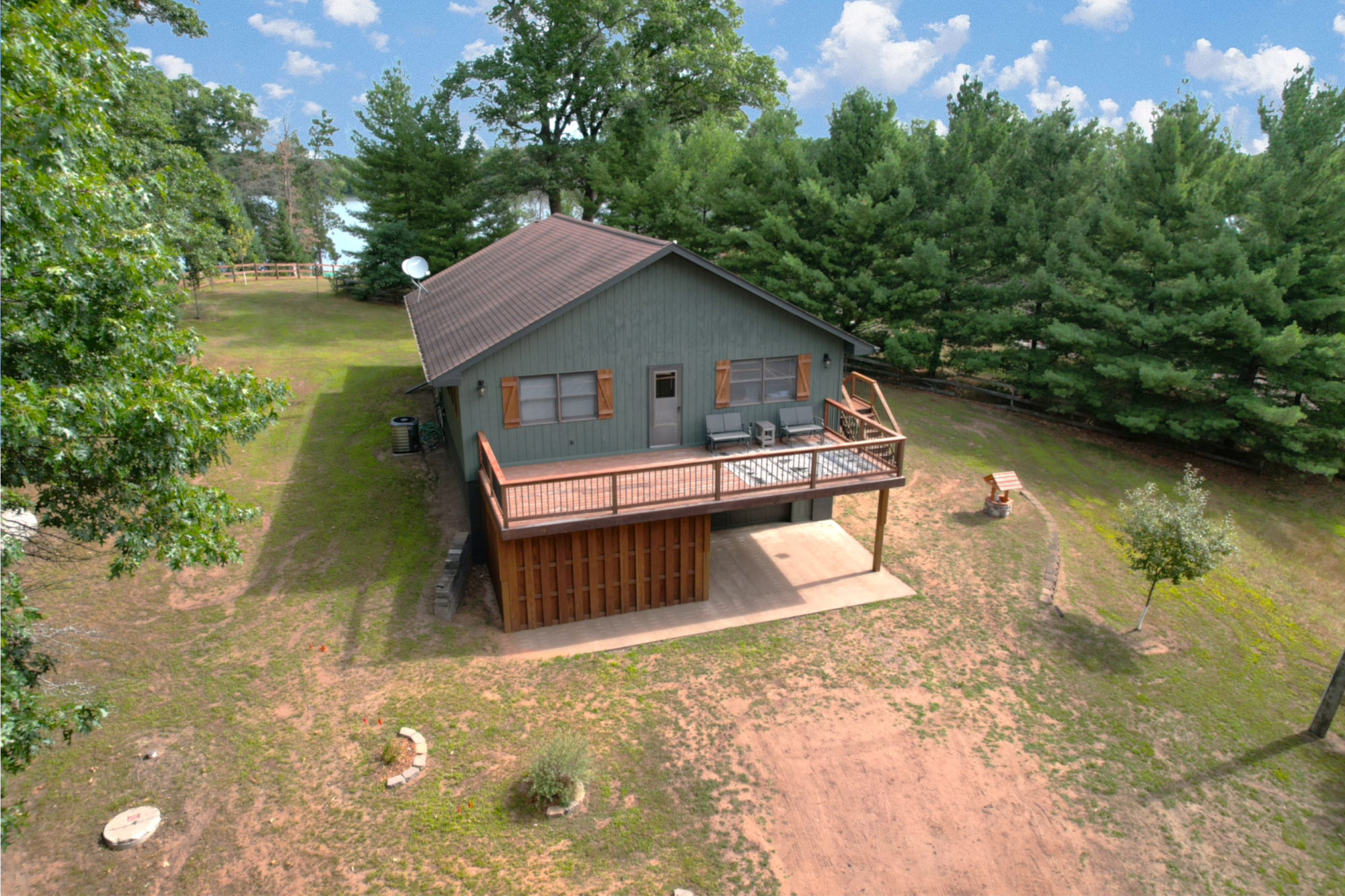 6762 Minerva Landing Property Photo 3