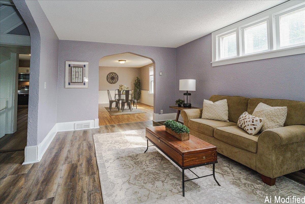 35 Manitoba Avenue Property Photo 8