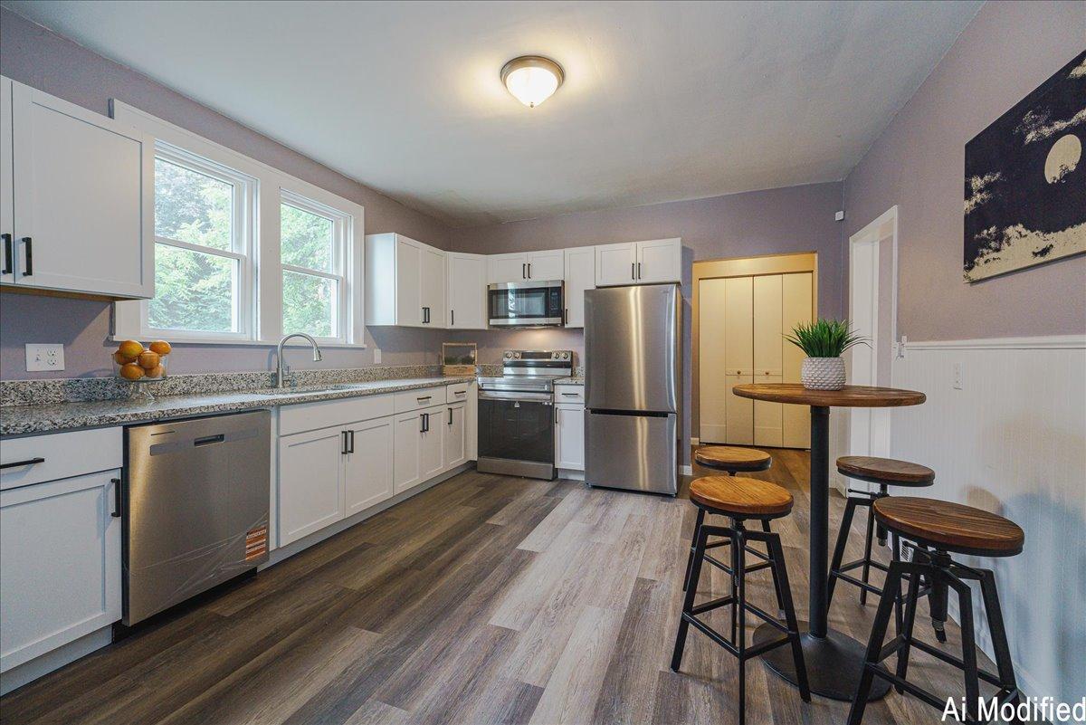 35 Manitoba Avenue Property Photo 12