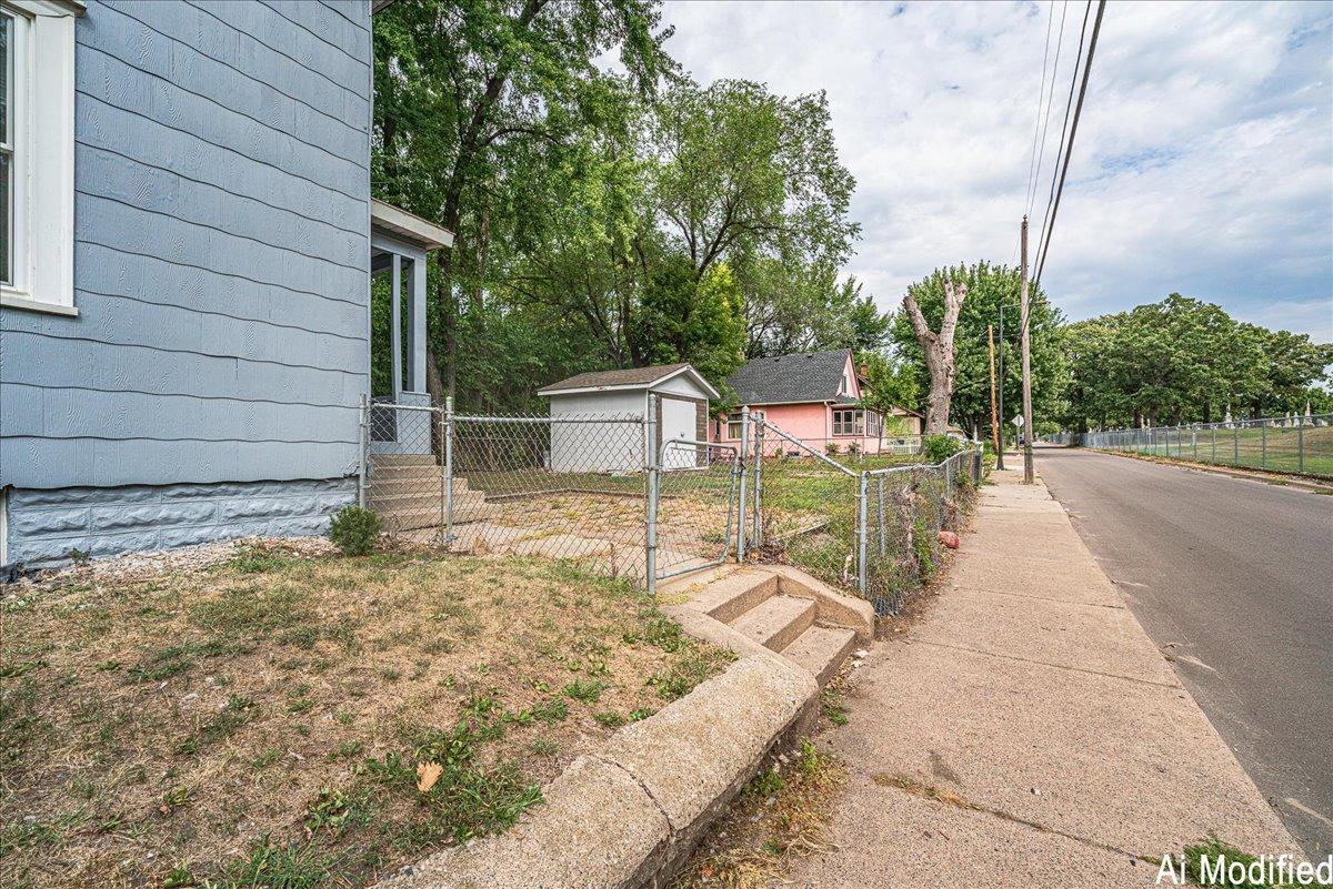 35 Manitoba Avenue Property Photo 44