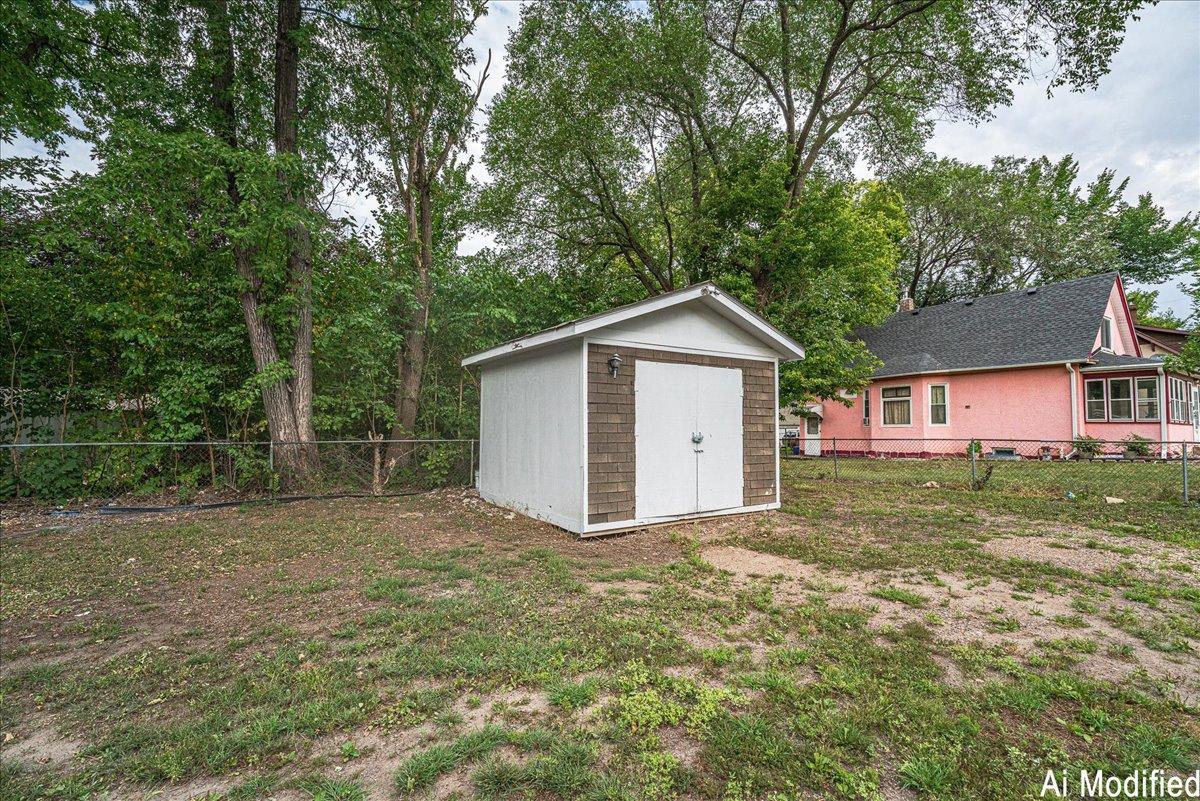 35 Manitoba Avenue Property Photo 45