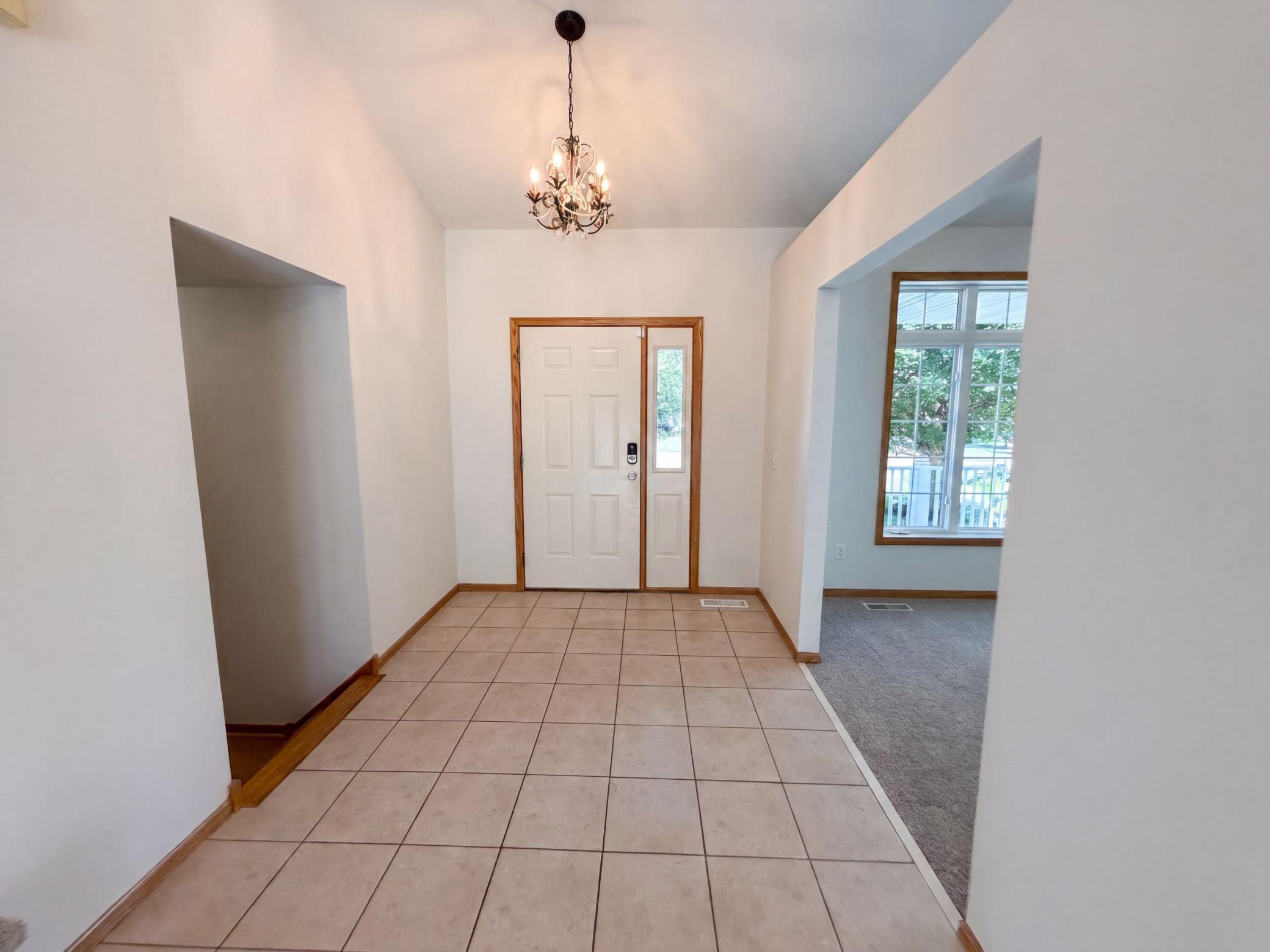 8763 Autumn Oaks Drive Property Photo 9