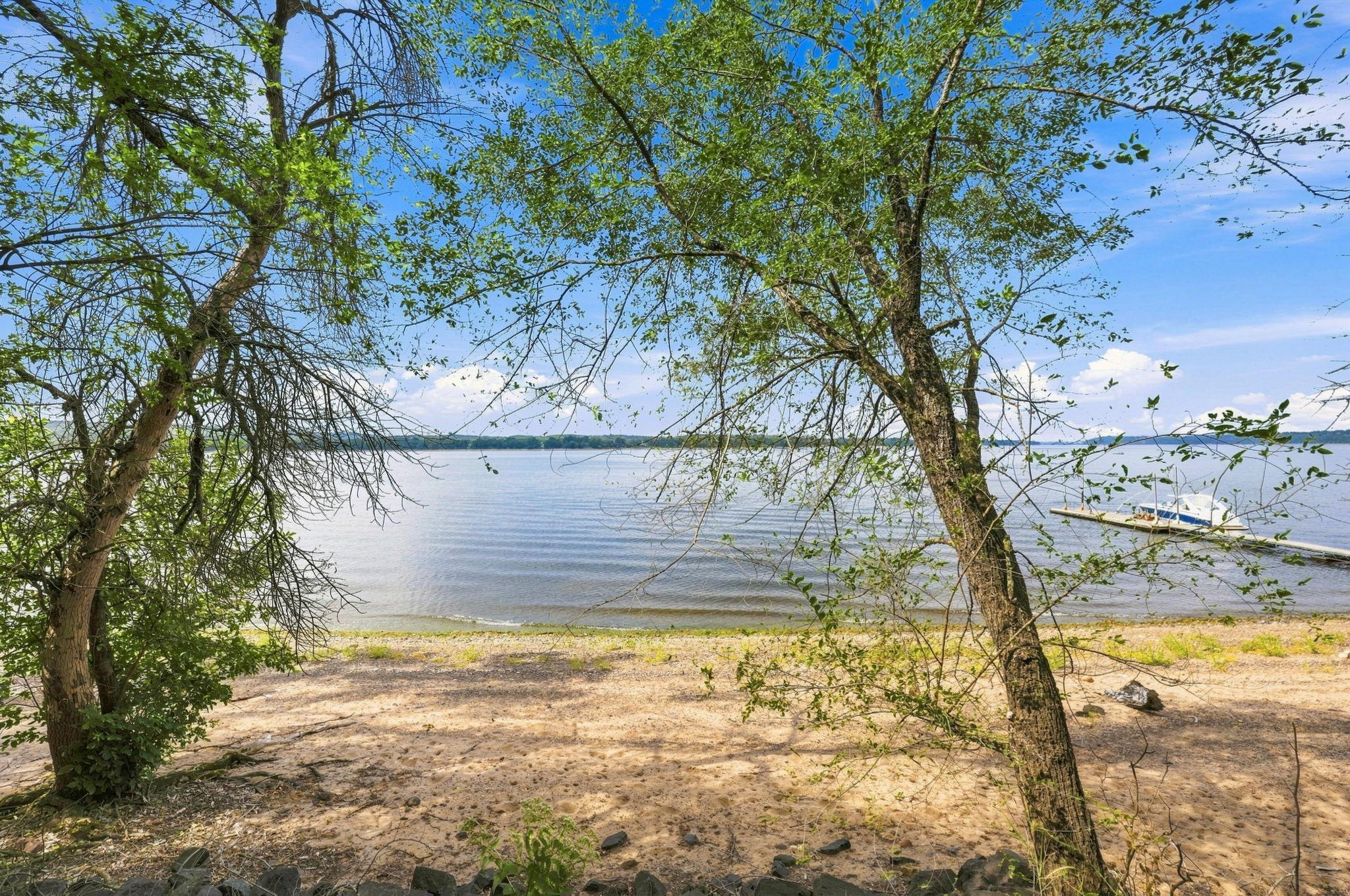 272 Cove Road Property Photo 2