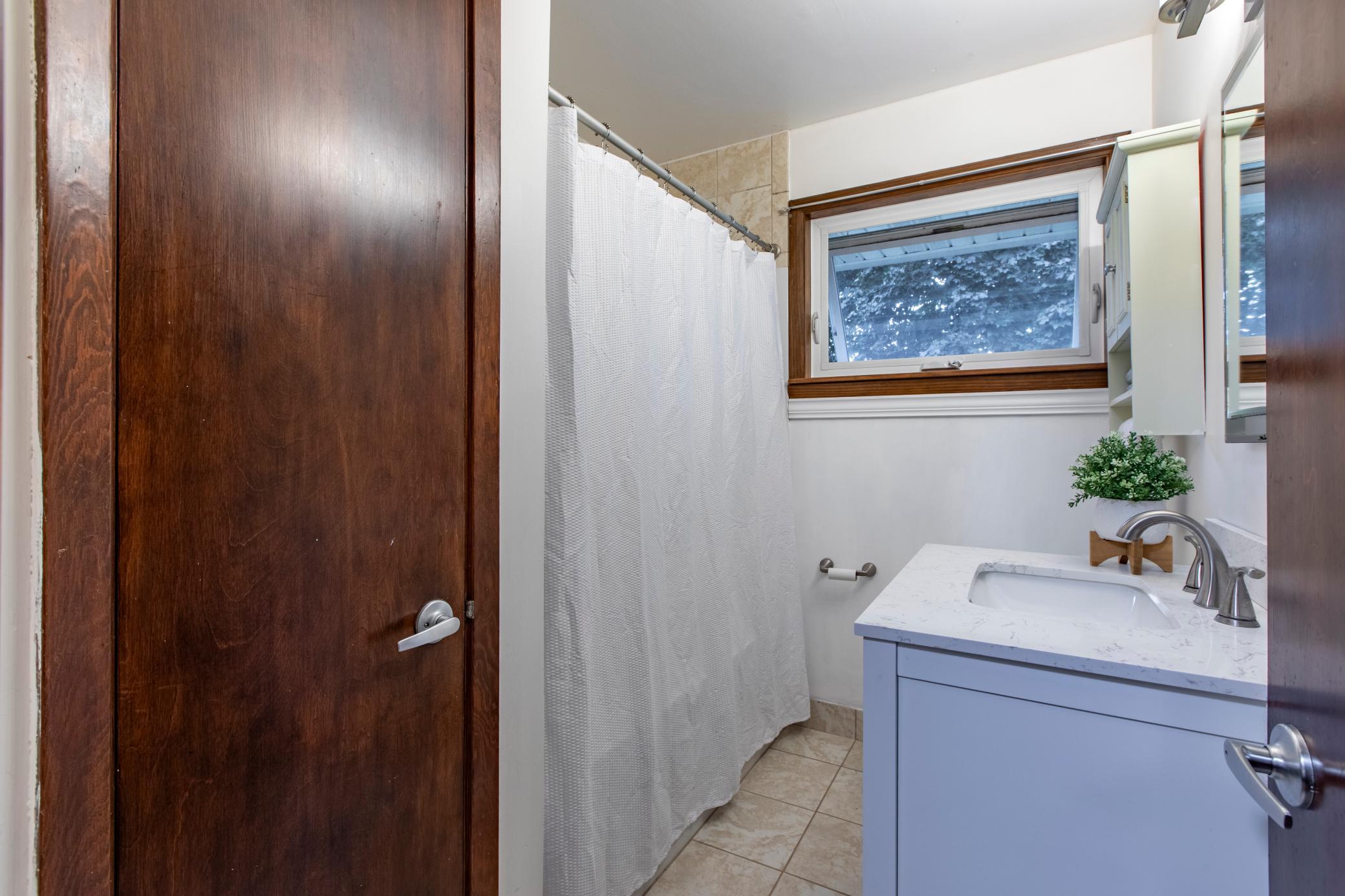 1412 14th Avenue Ne Property Photo 15