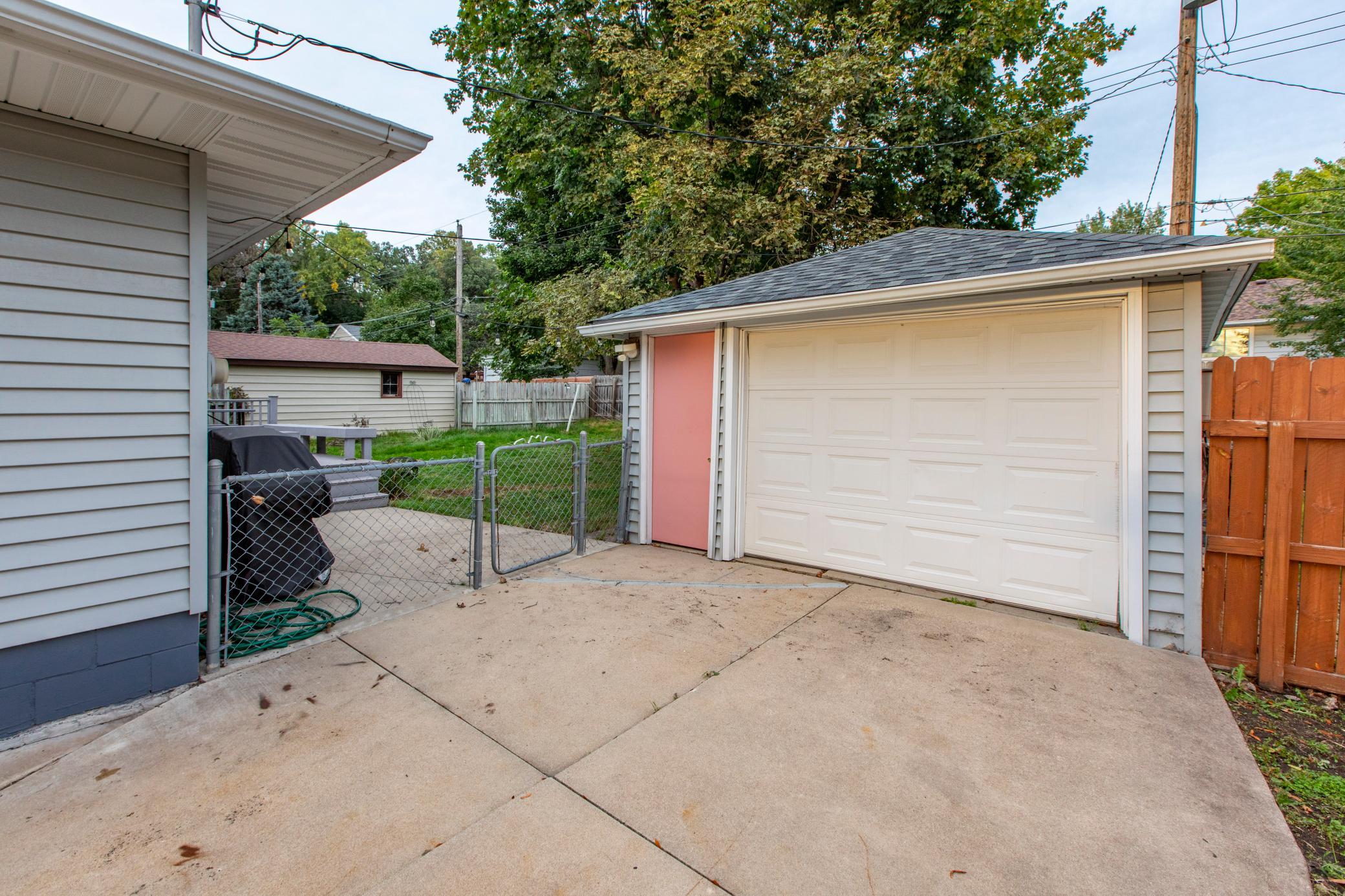 1412 14th Avenue Ne Property Photo 25