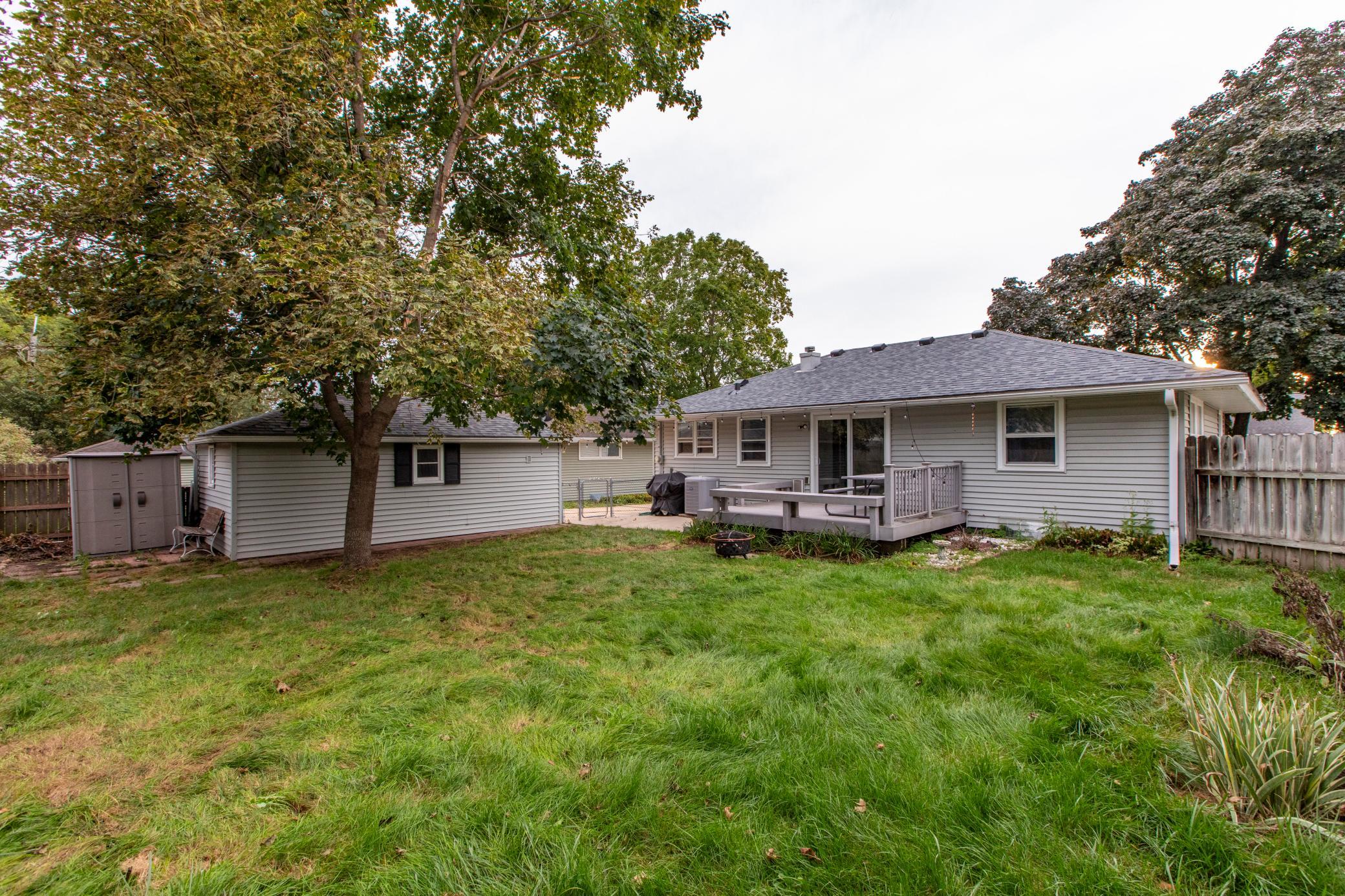 1412 14th Avenue Ne Property Photo 29