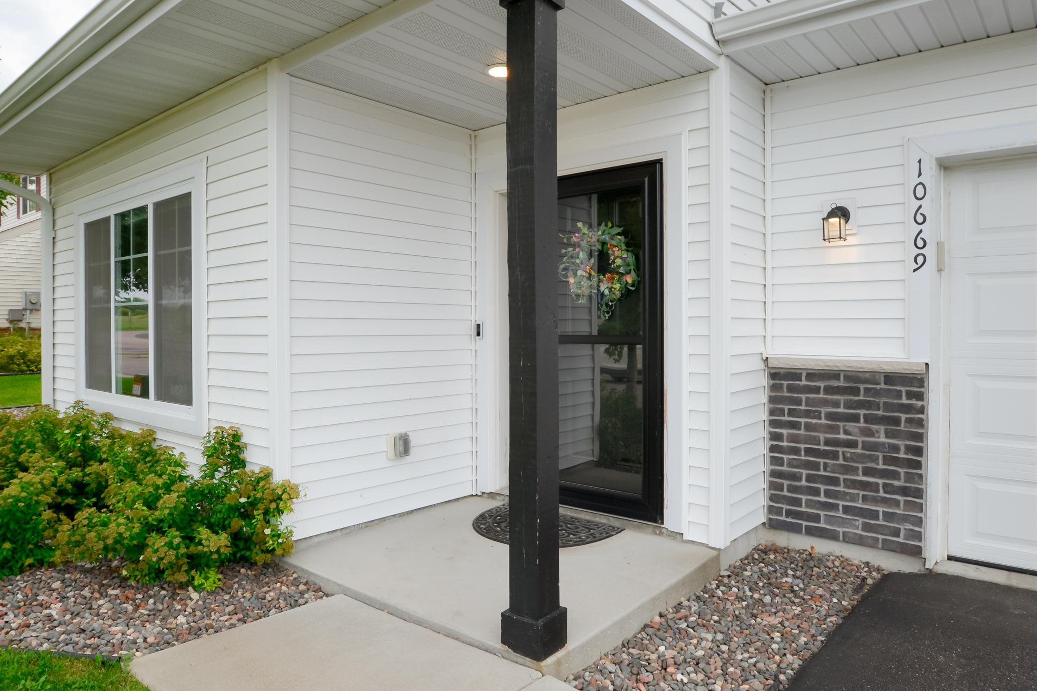 10669 74th Street Ne Property Photo 4
