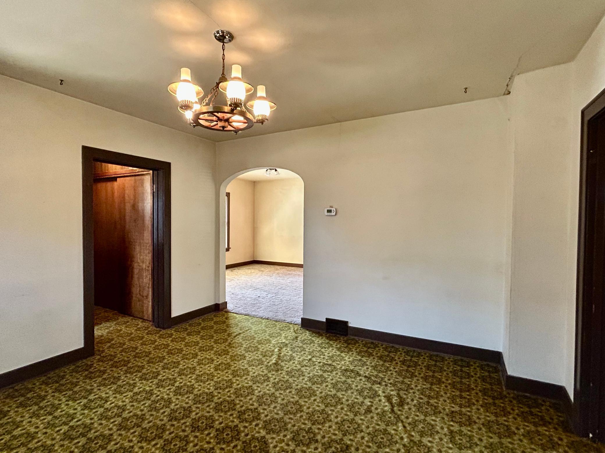214 6th Street Nw Property Photo 8