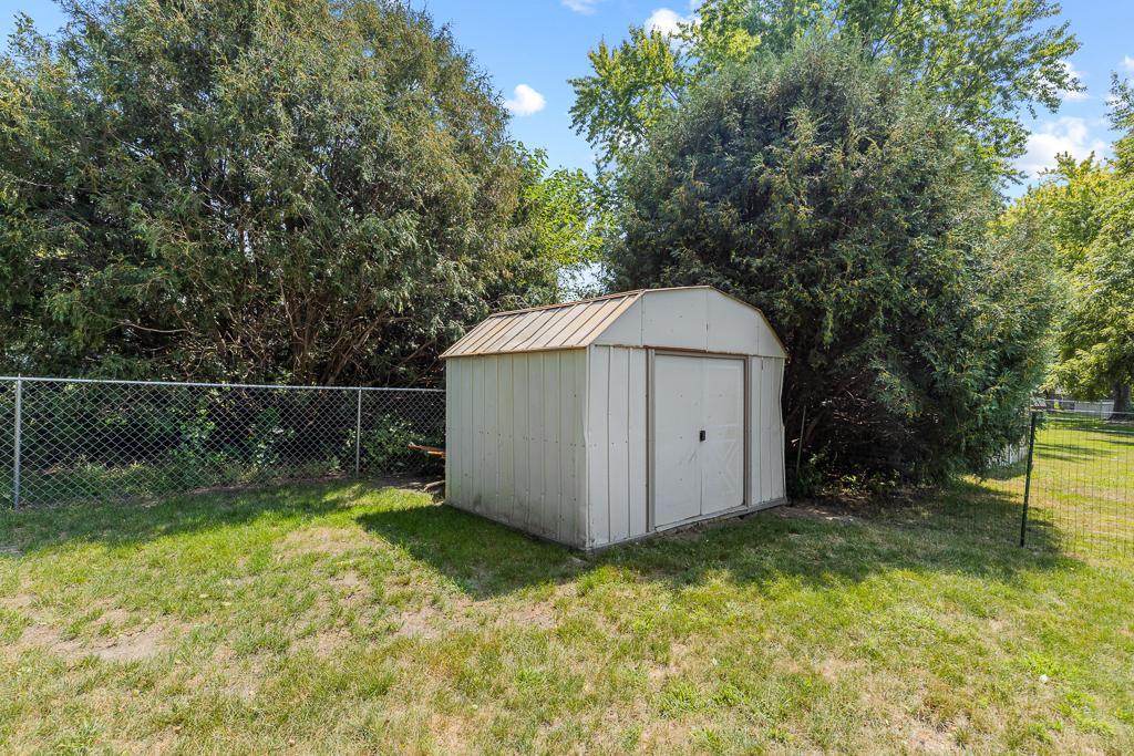 807 Hackberry Drive Property Photo 7
