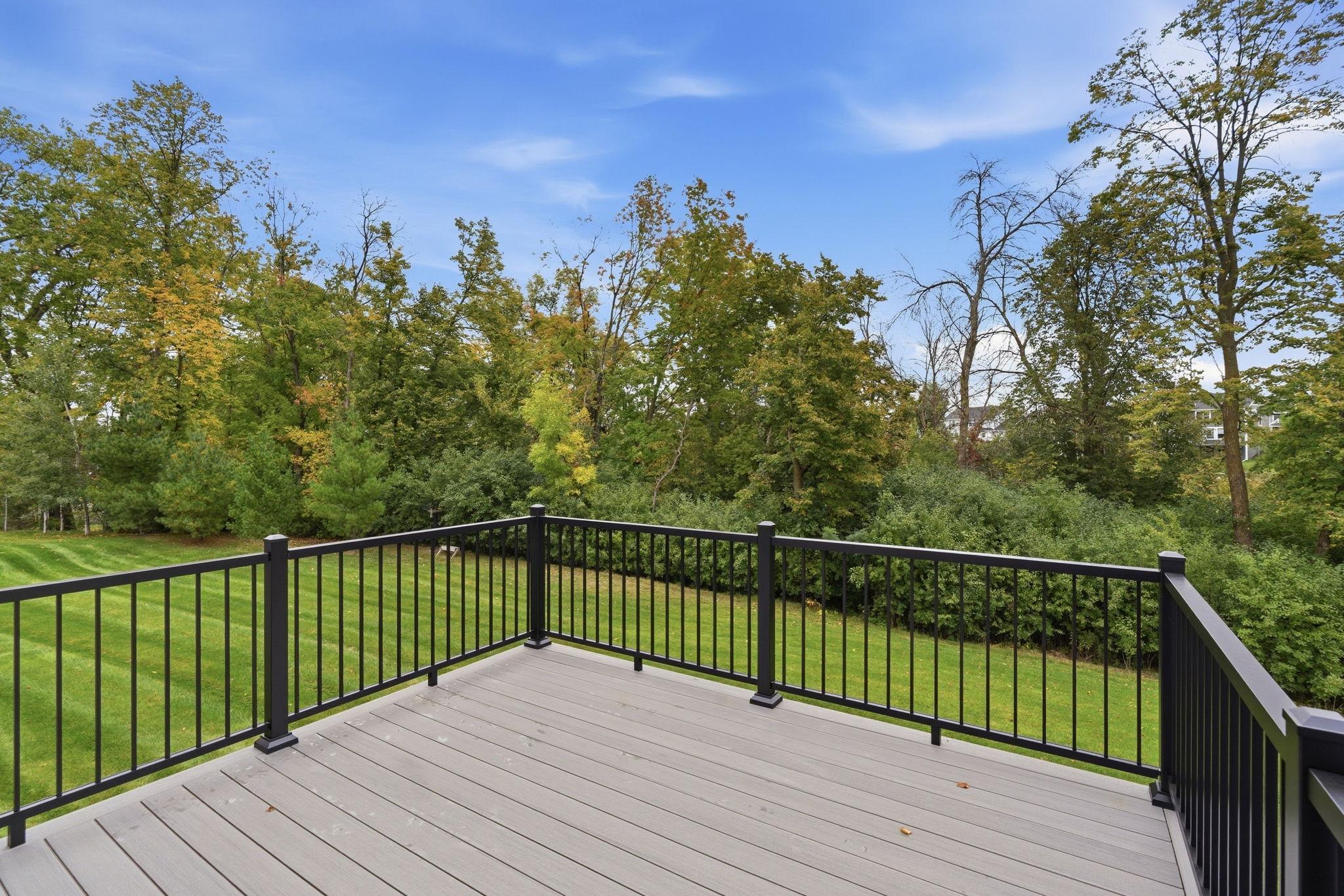 6726 Black Oak Lane Property Photo 13