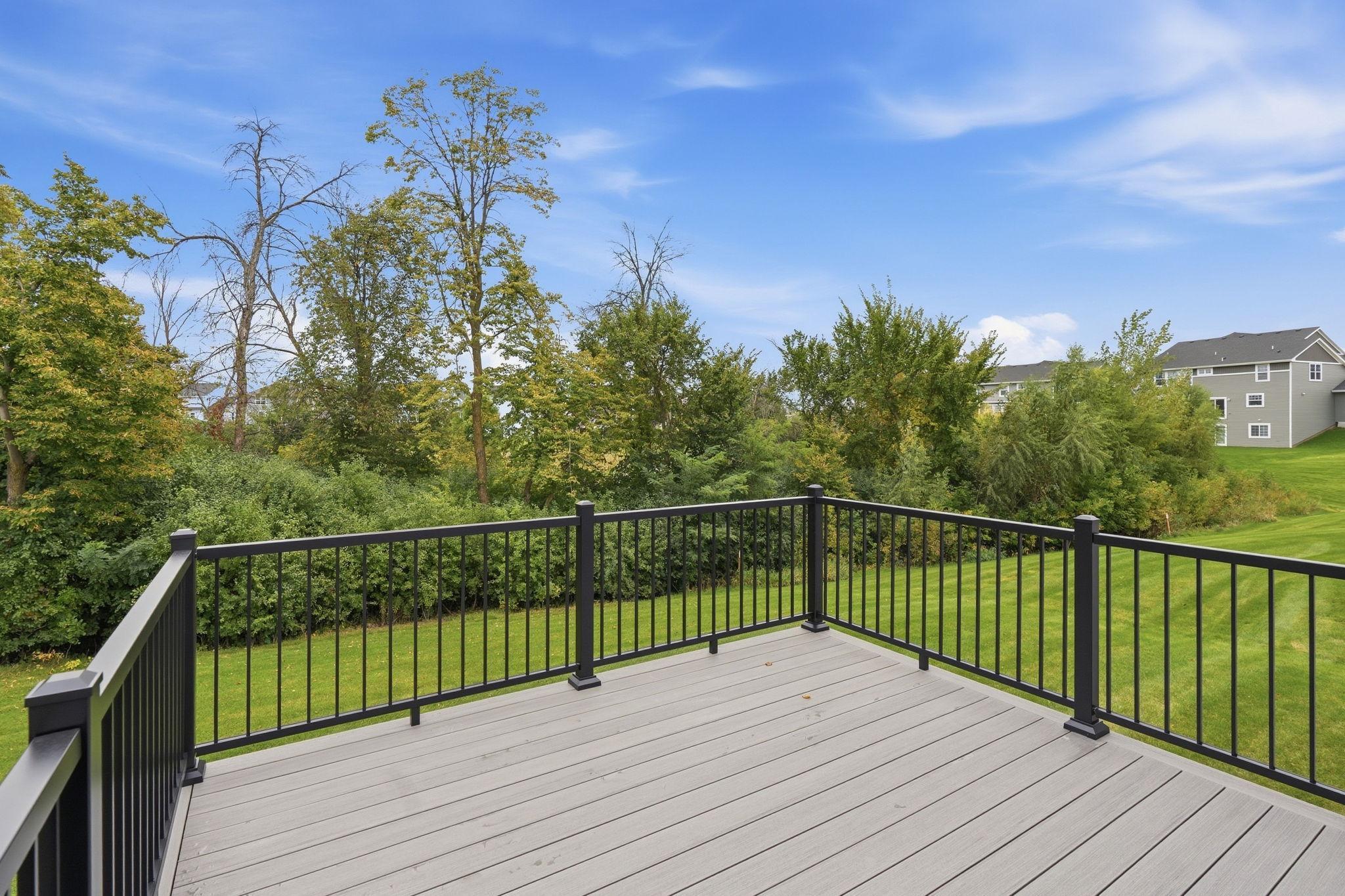 6726 Black Oak Lane Property Photo 14