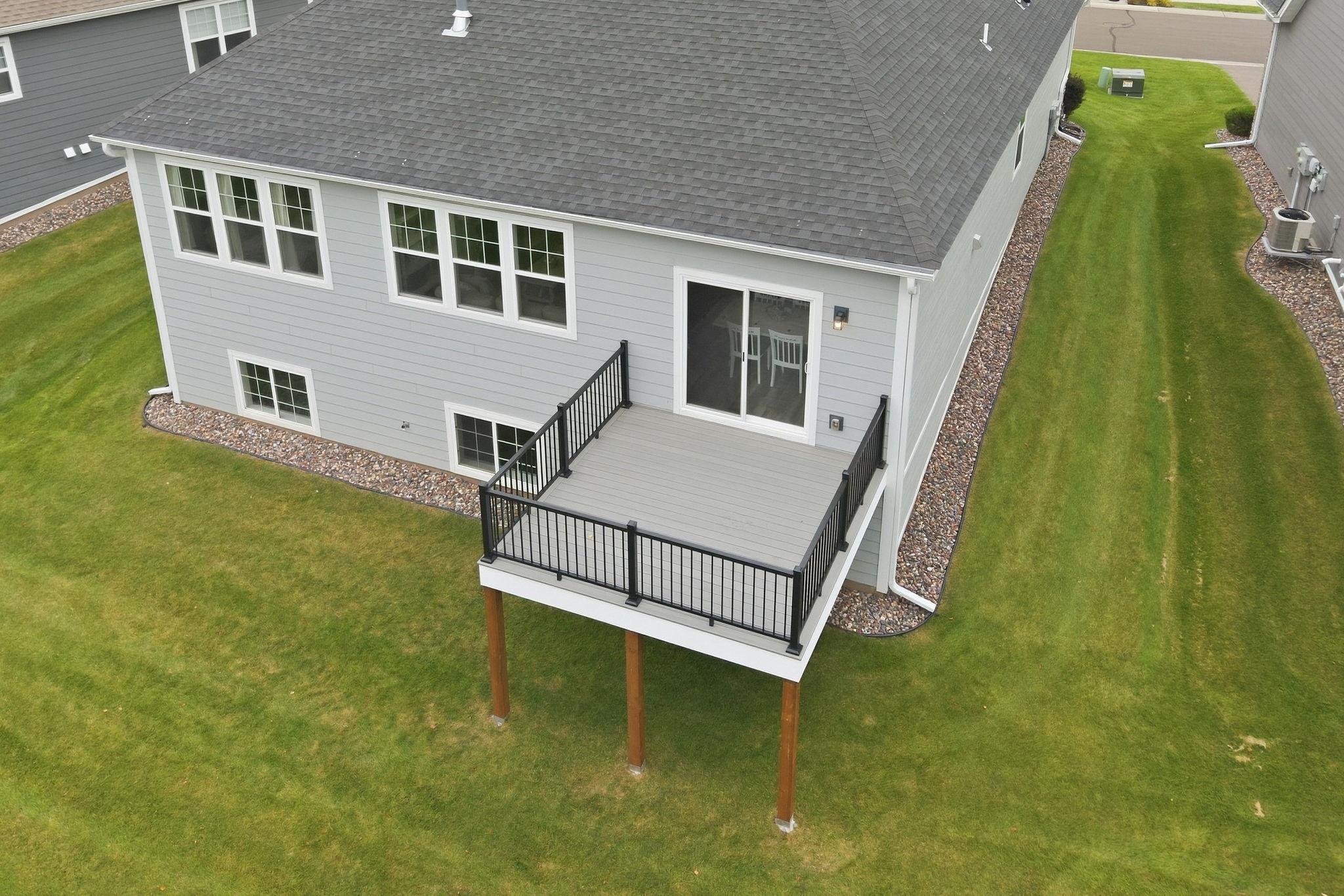 6726 Black Oak Lane Property Photo 15