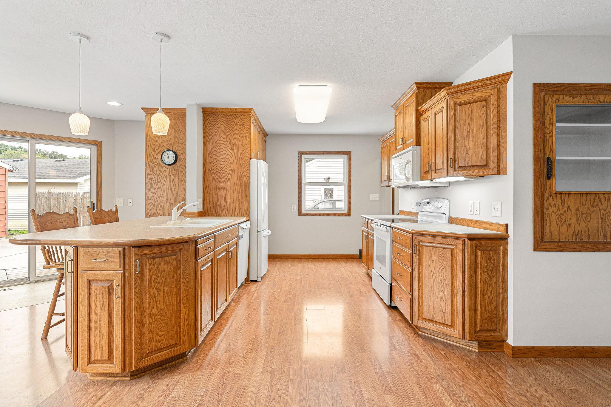 304 18th Street Nw Property Photo 10