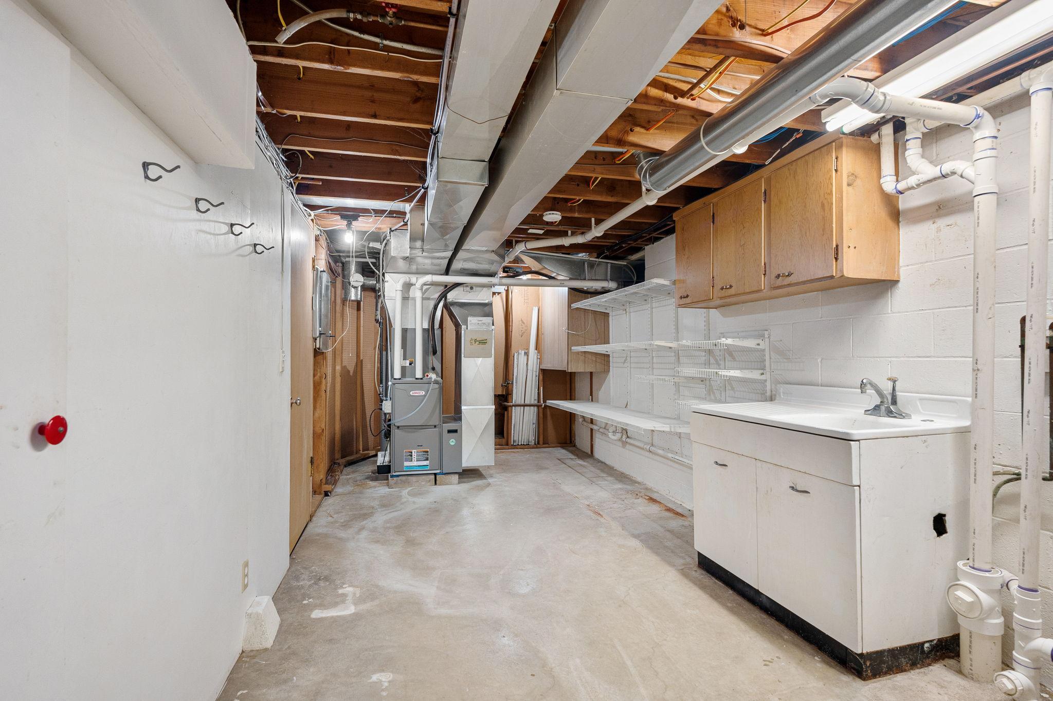 304 18th Street Nw Property Photo 43