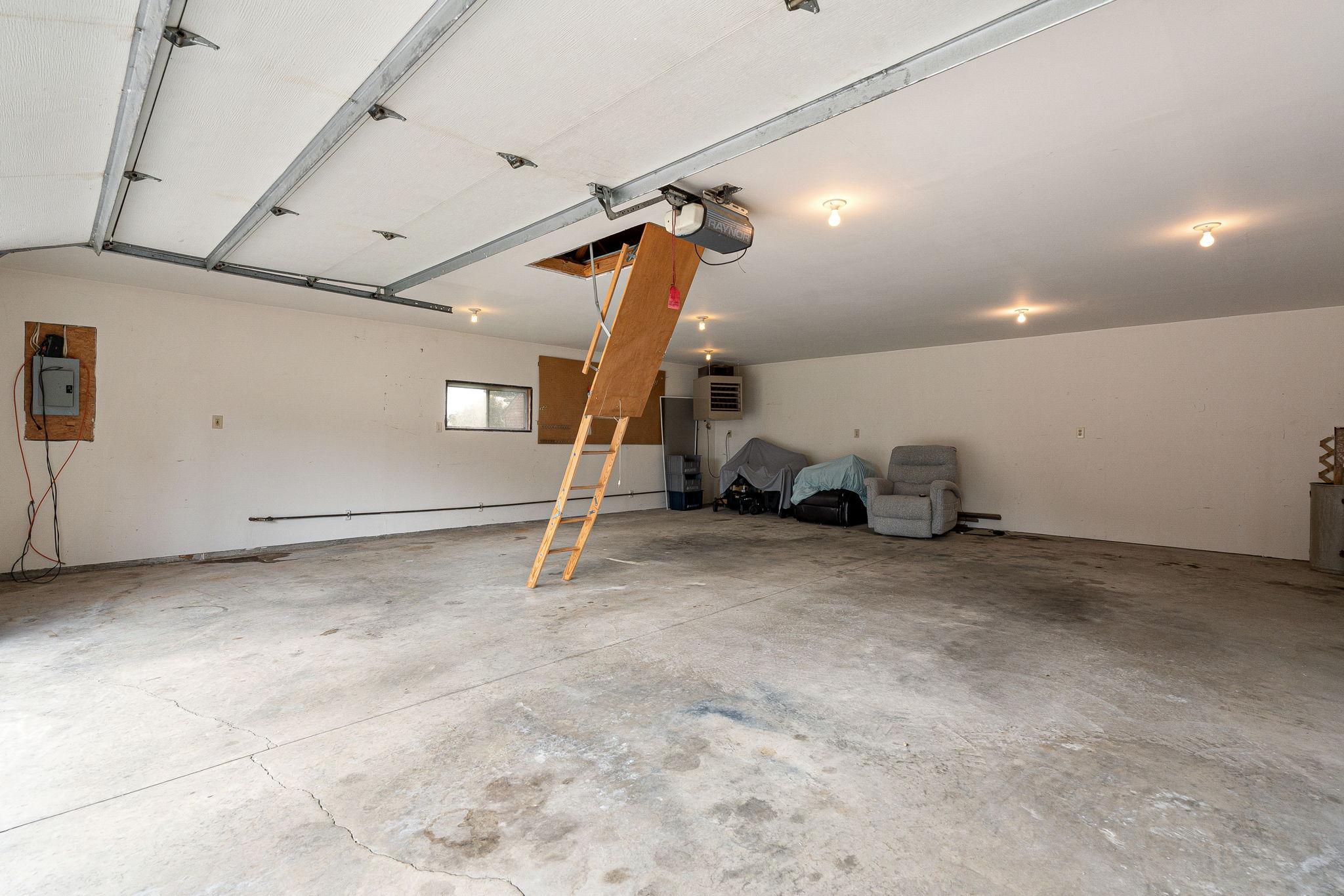 304 18th Street Nw Property Photo 44