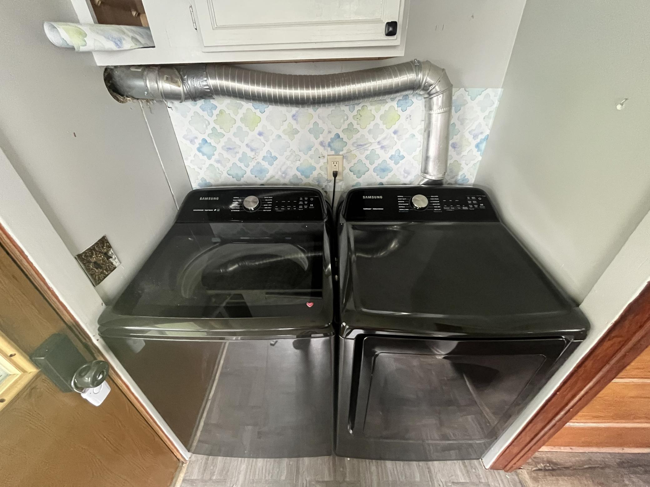 223 1st Street Se Property Photo 21