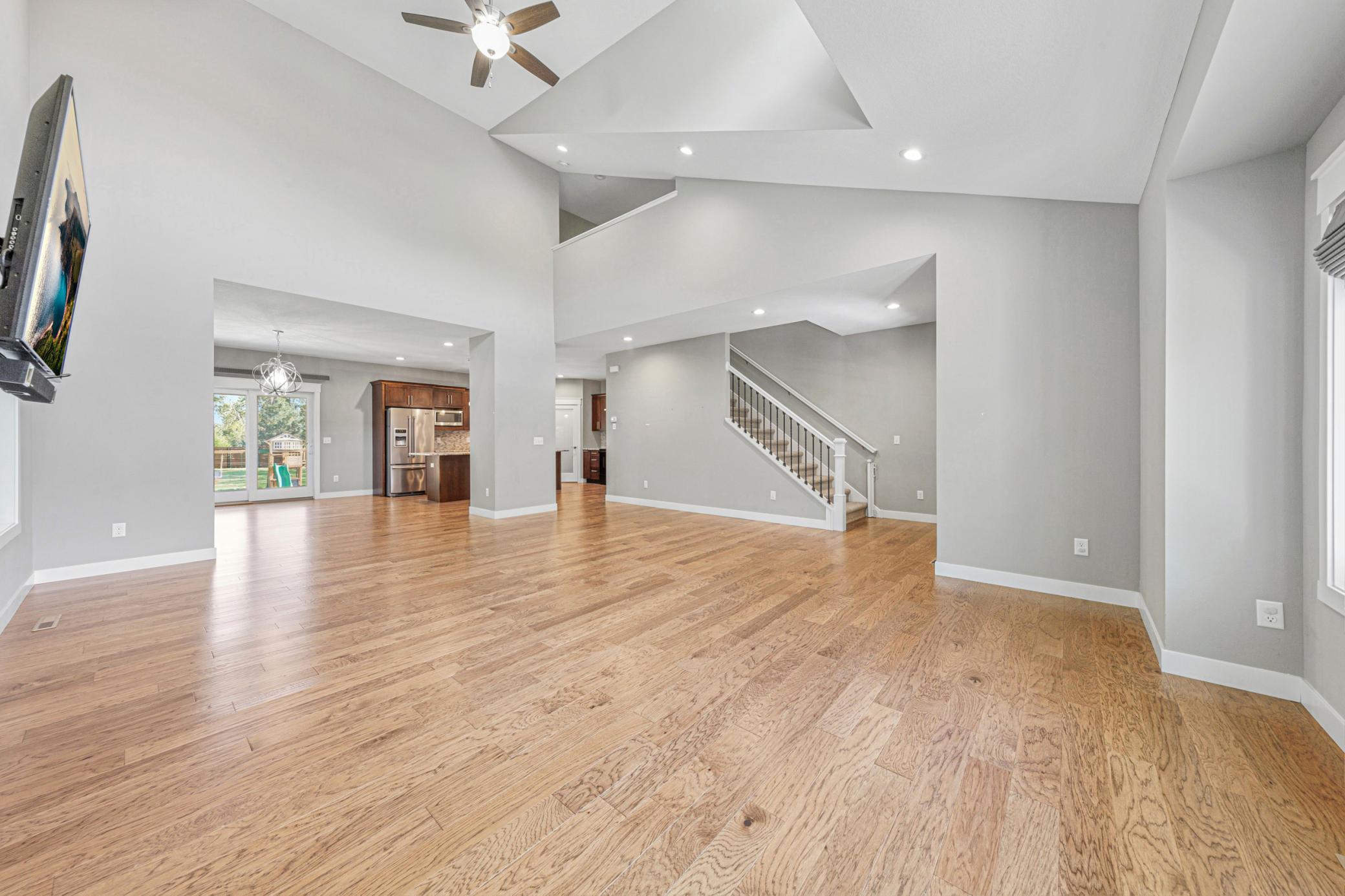317 Oak Marsh Drive Property Photo 7
