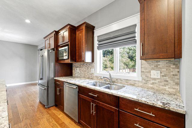 317 Oak Marsh Drive Property Photo 20