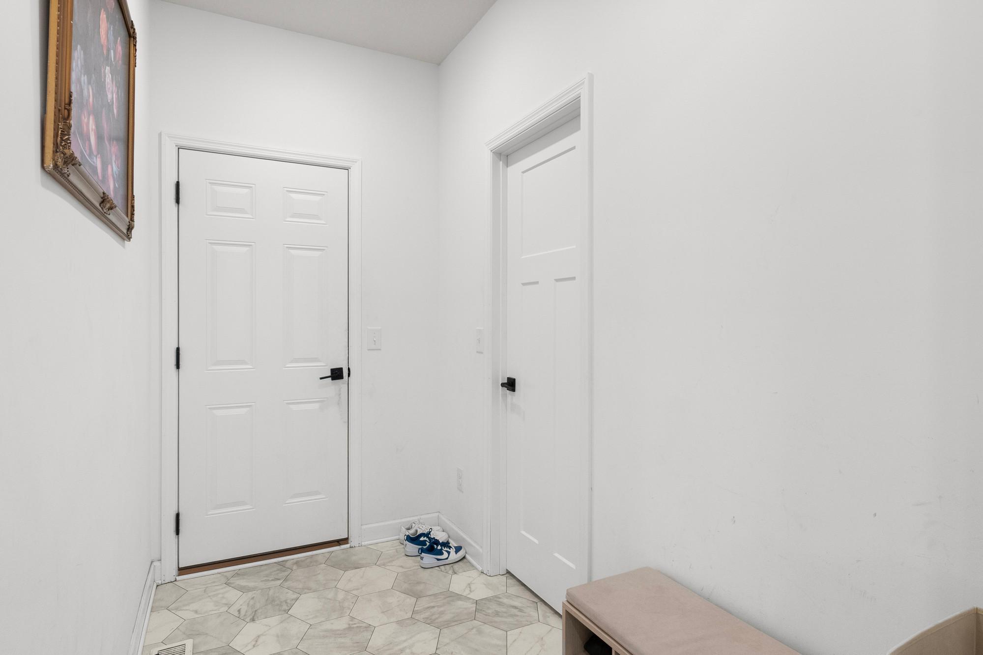 8358 Lamont Avenue Ne Property Photo 21