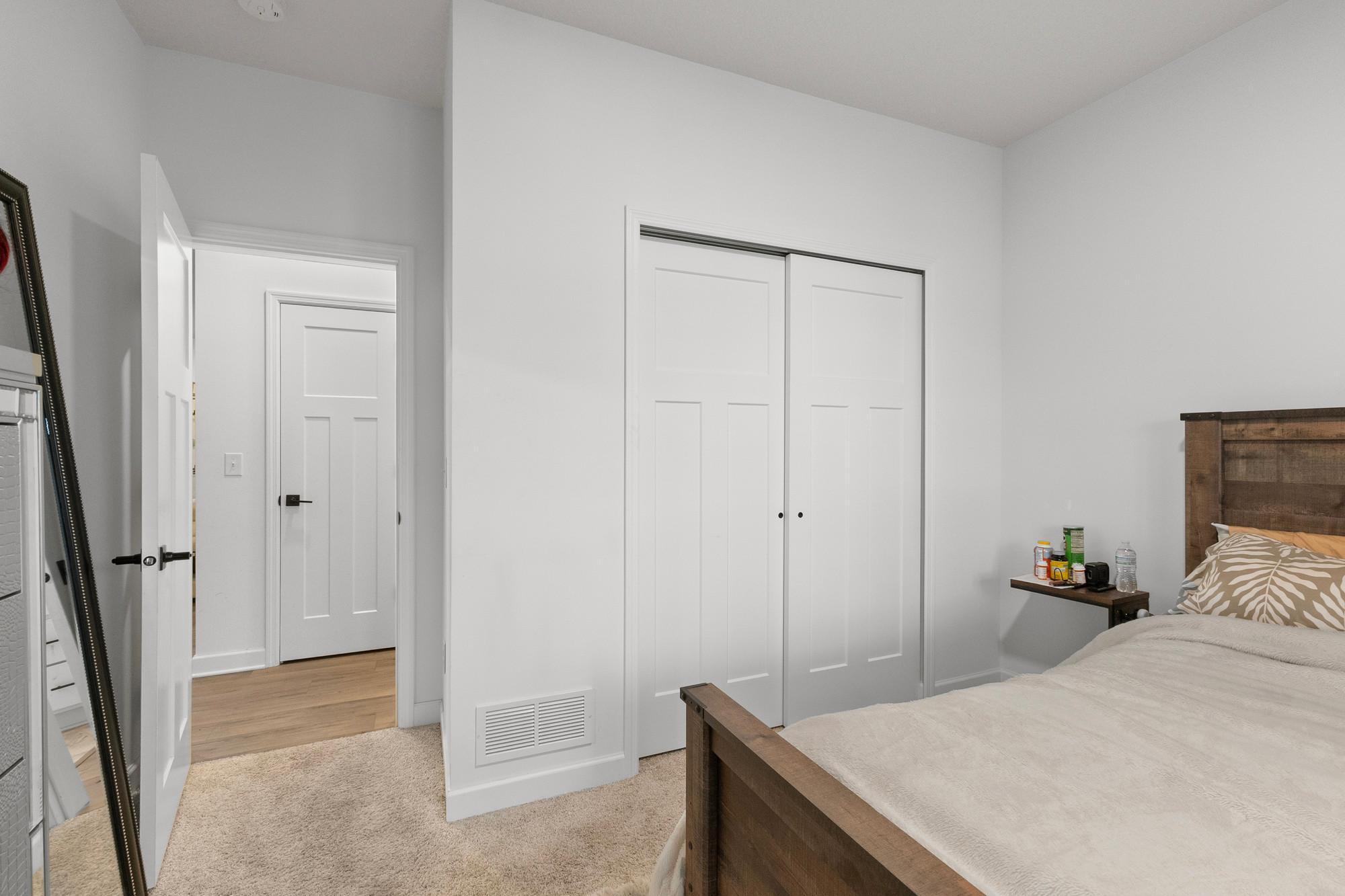 8358 Lamont Avenue Ne Property Photo 23
