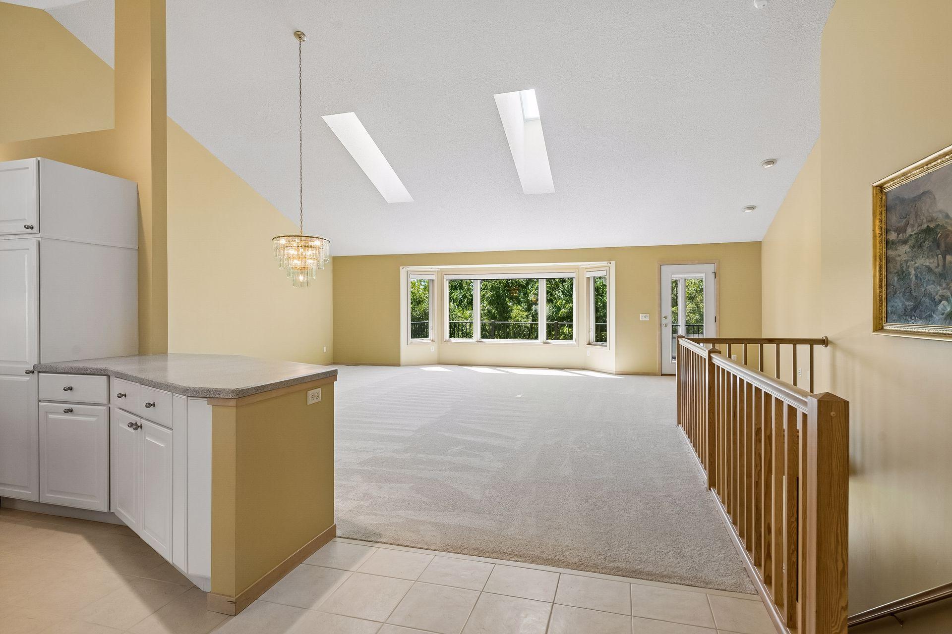7063 Oak Pointe Curve Property Photo 6