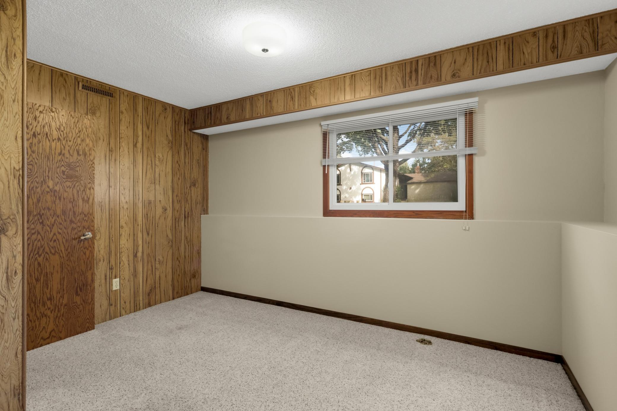 686 Maple Pond Court Property Photo 17