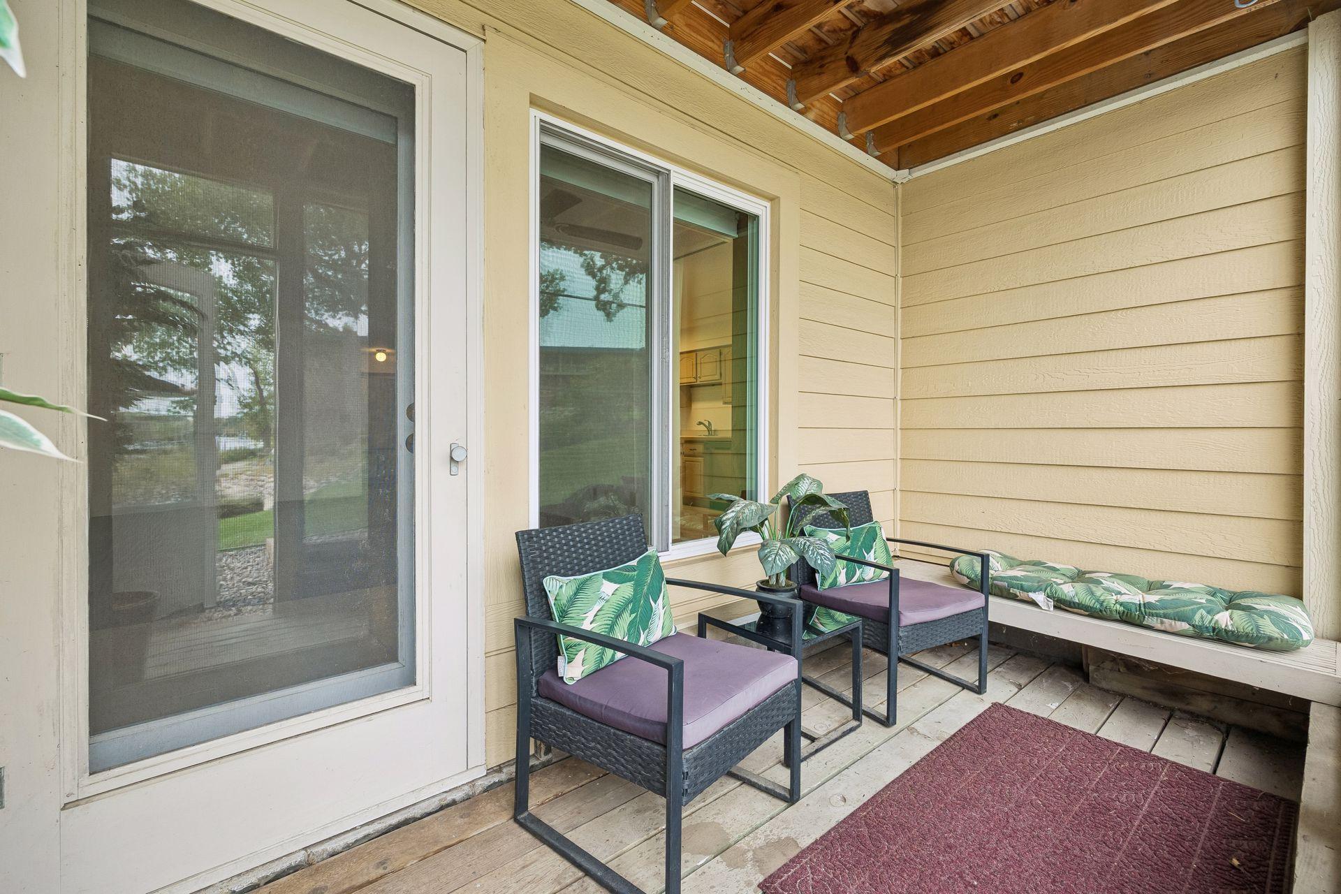 2400 Interlachen Road 119 Property Photo 5