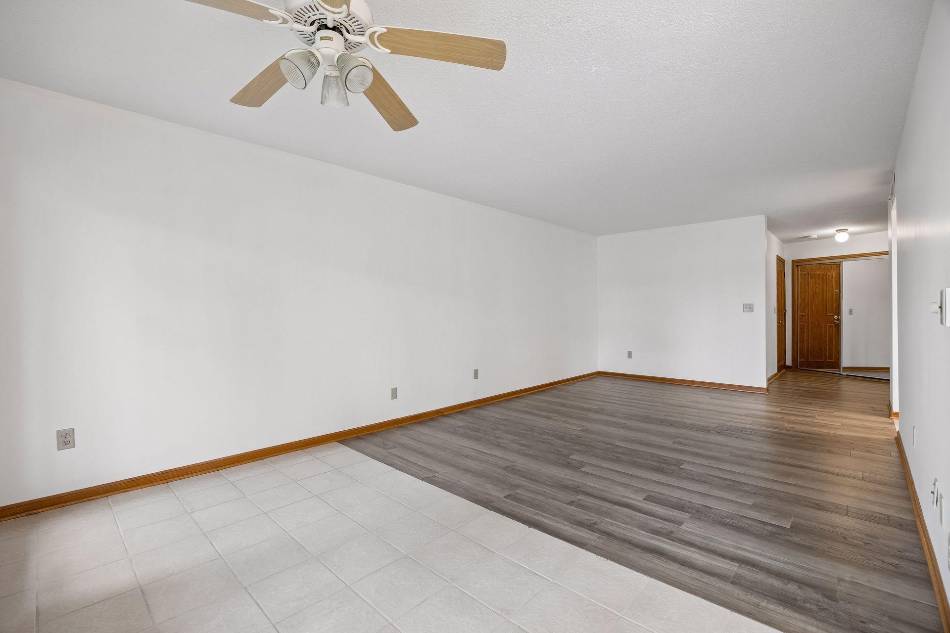 2400 Interlachen Road 119 Property Photo 8