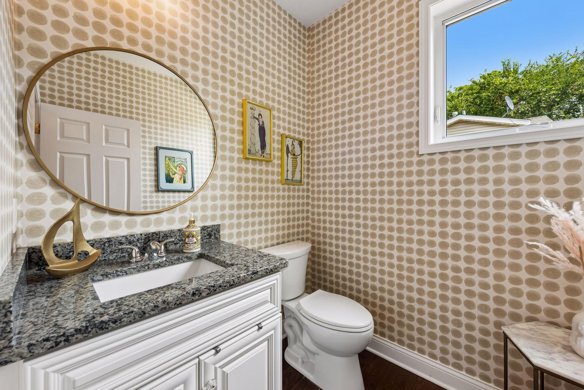 4663 Suffolk Road Property Photo 14