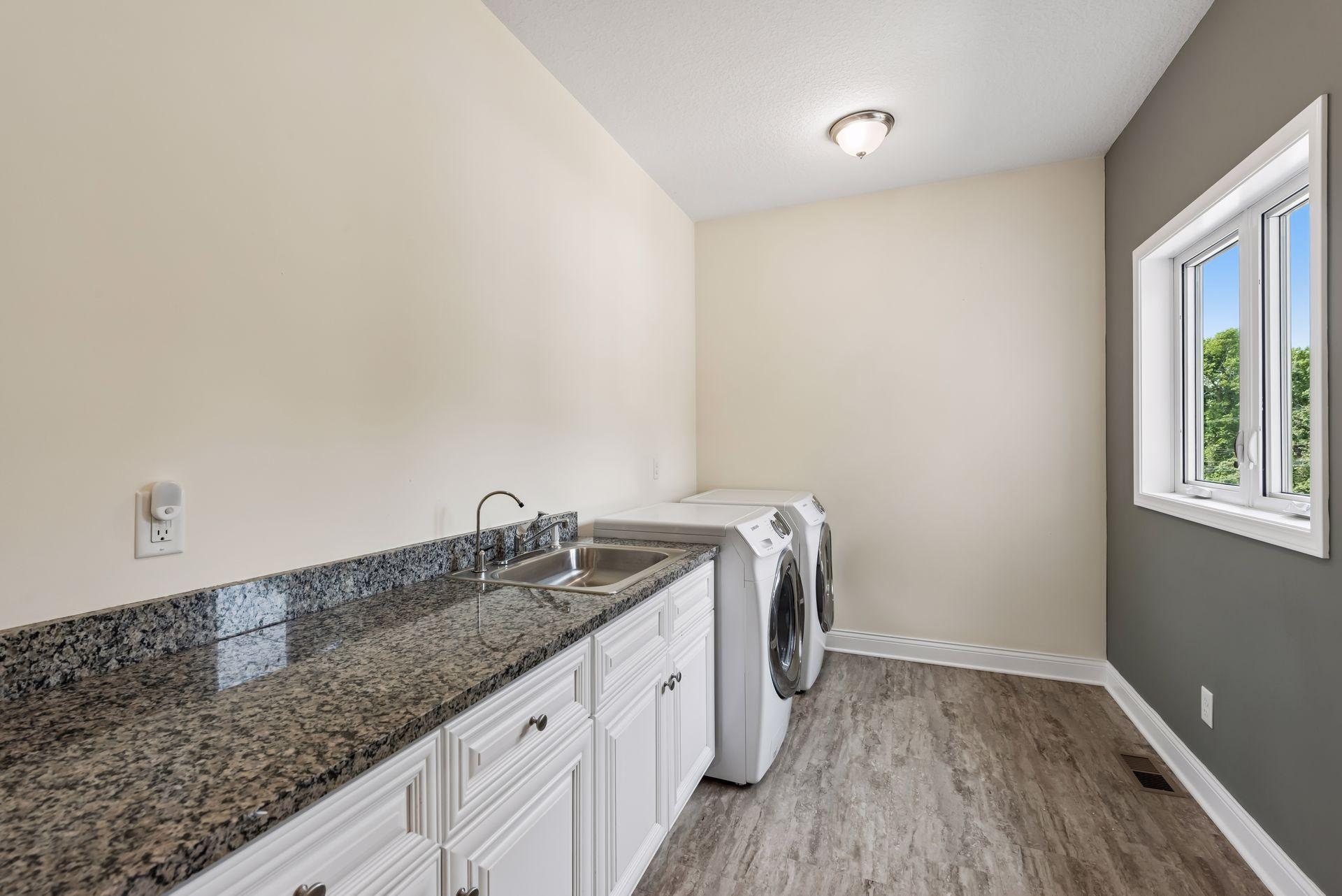 4663 Suffolk Road Property Photo 24