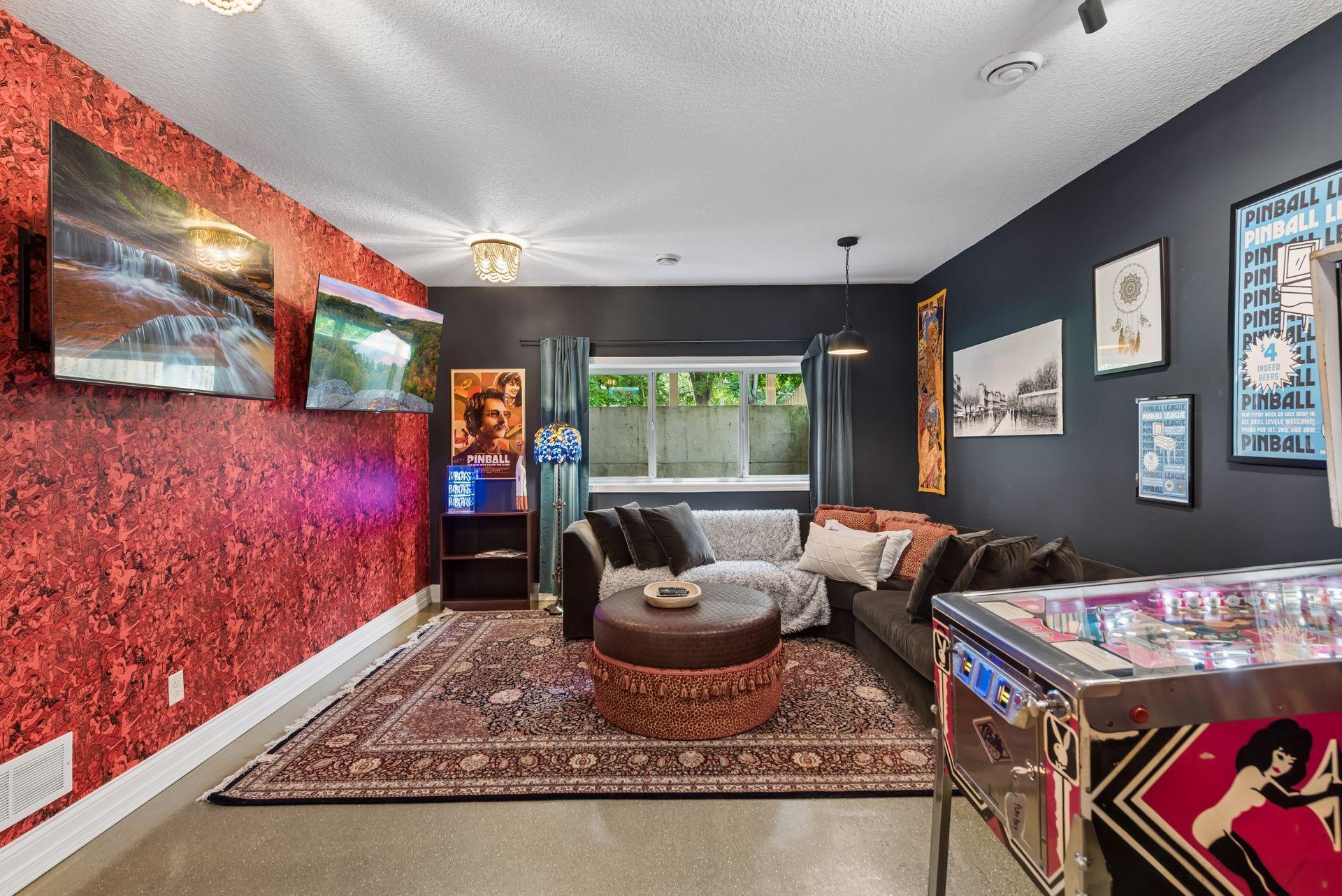 4663 Suffolk Road Property Photo 29