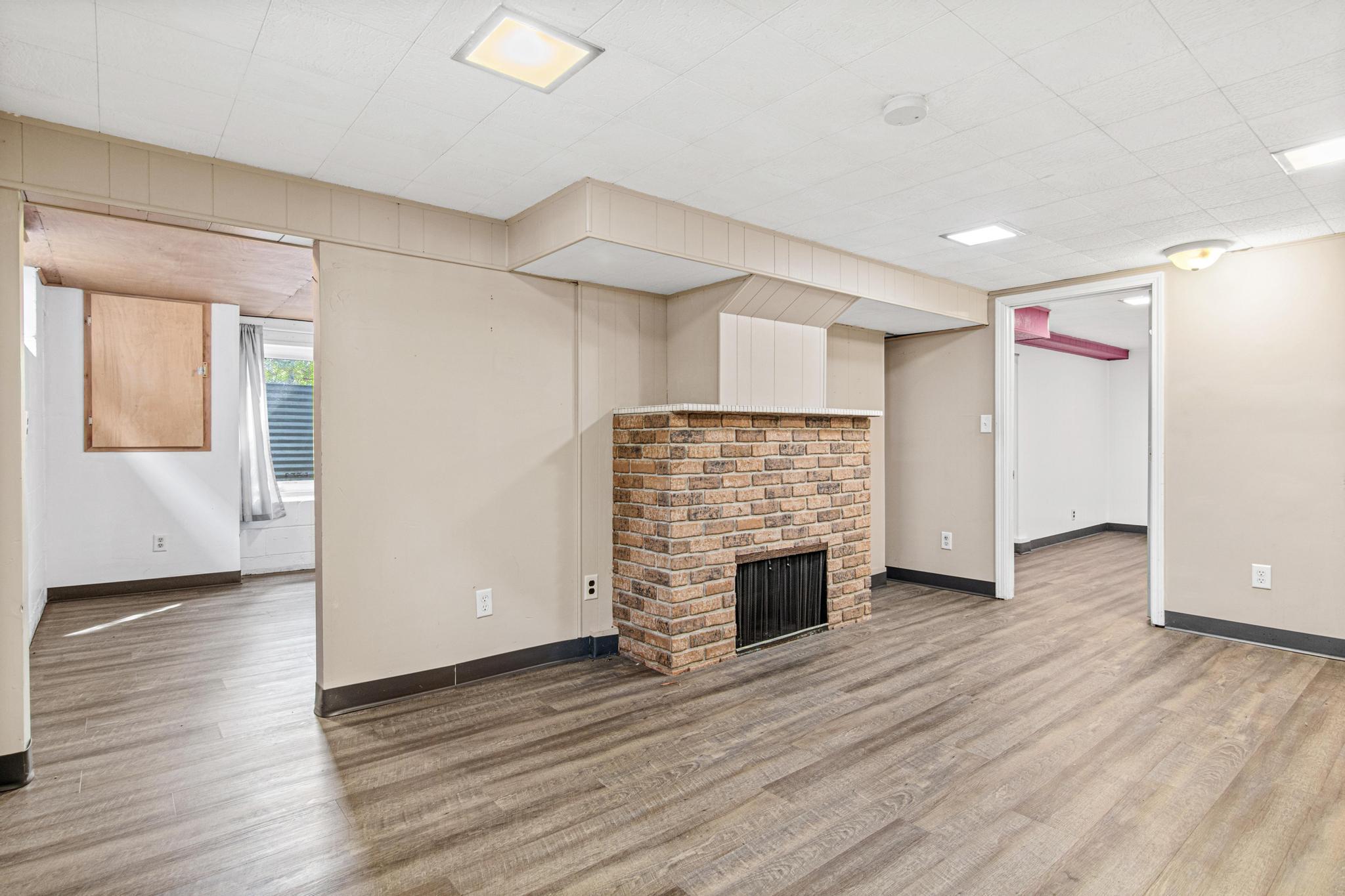 6133 Thomas Avenue S Property Photo 25