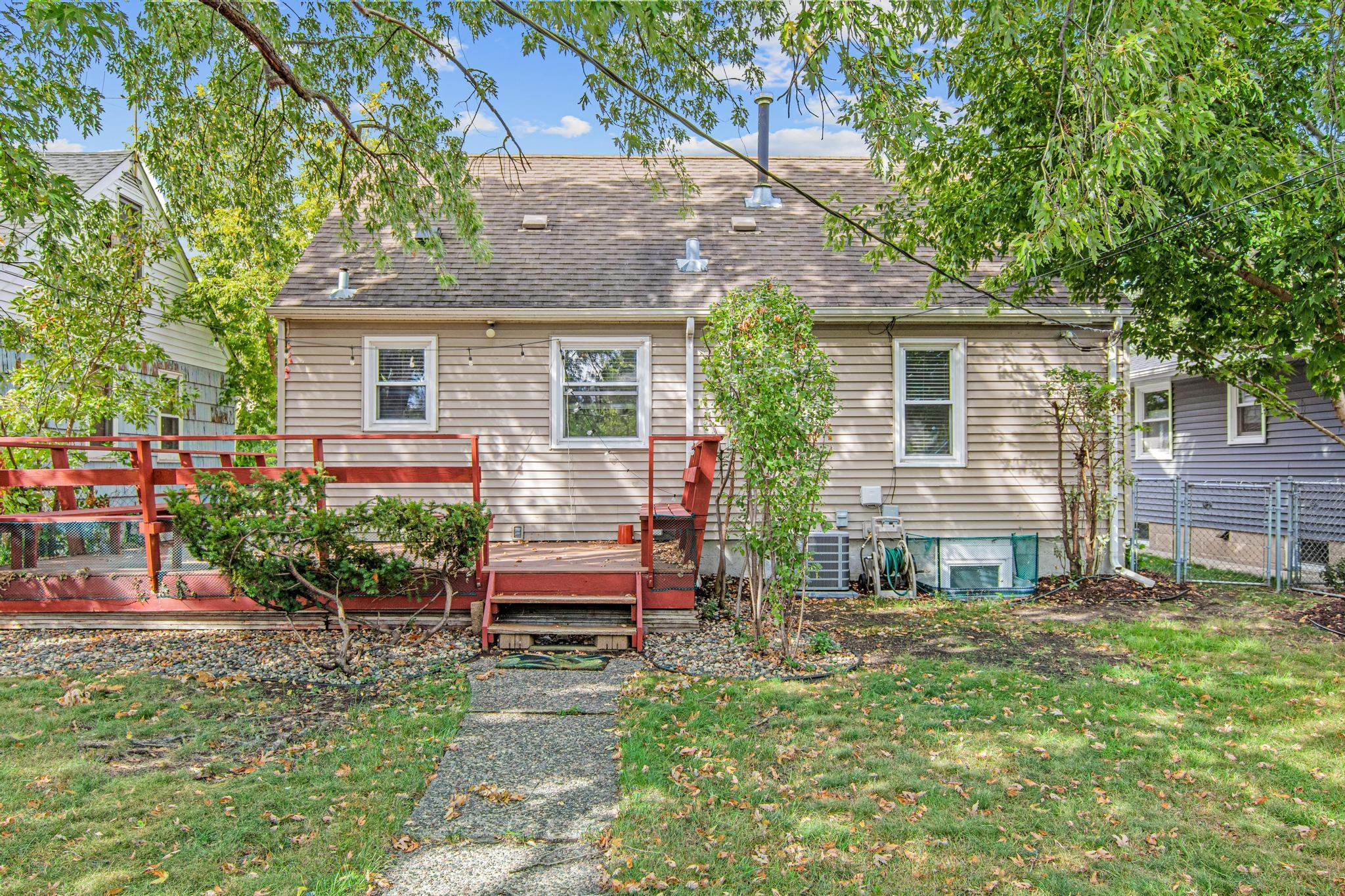 6133 Thomas Avenue S Property Photo 30