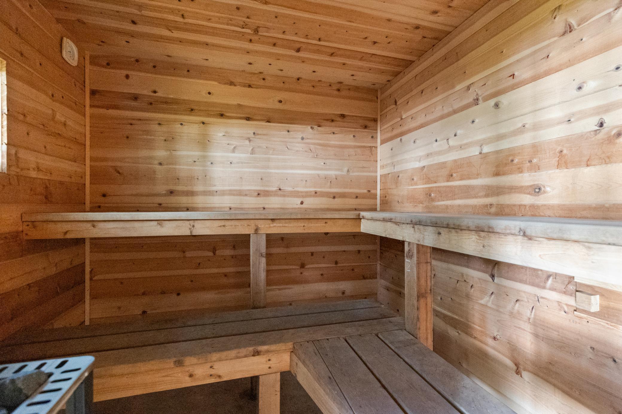 11077 Leisure Lane Property Photo 18