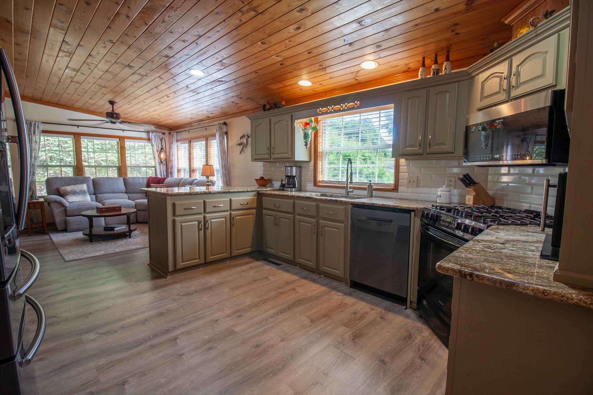 34295 County Highway 3 Property Photo 7