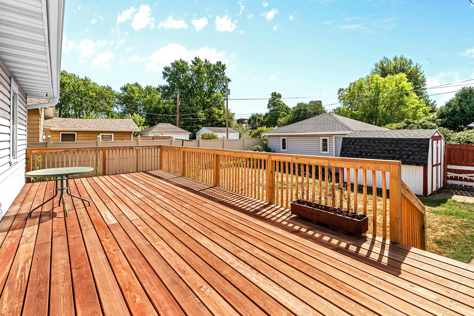 1420 Taylor Avenue Property Photo 4