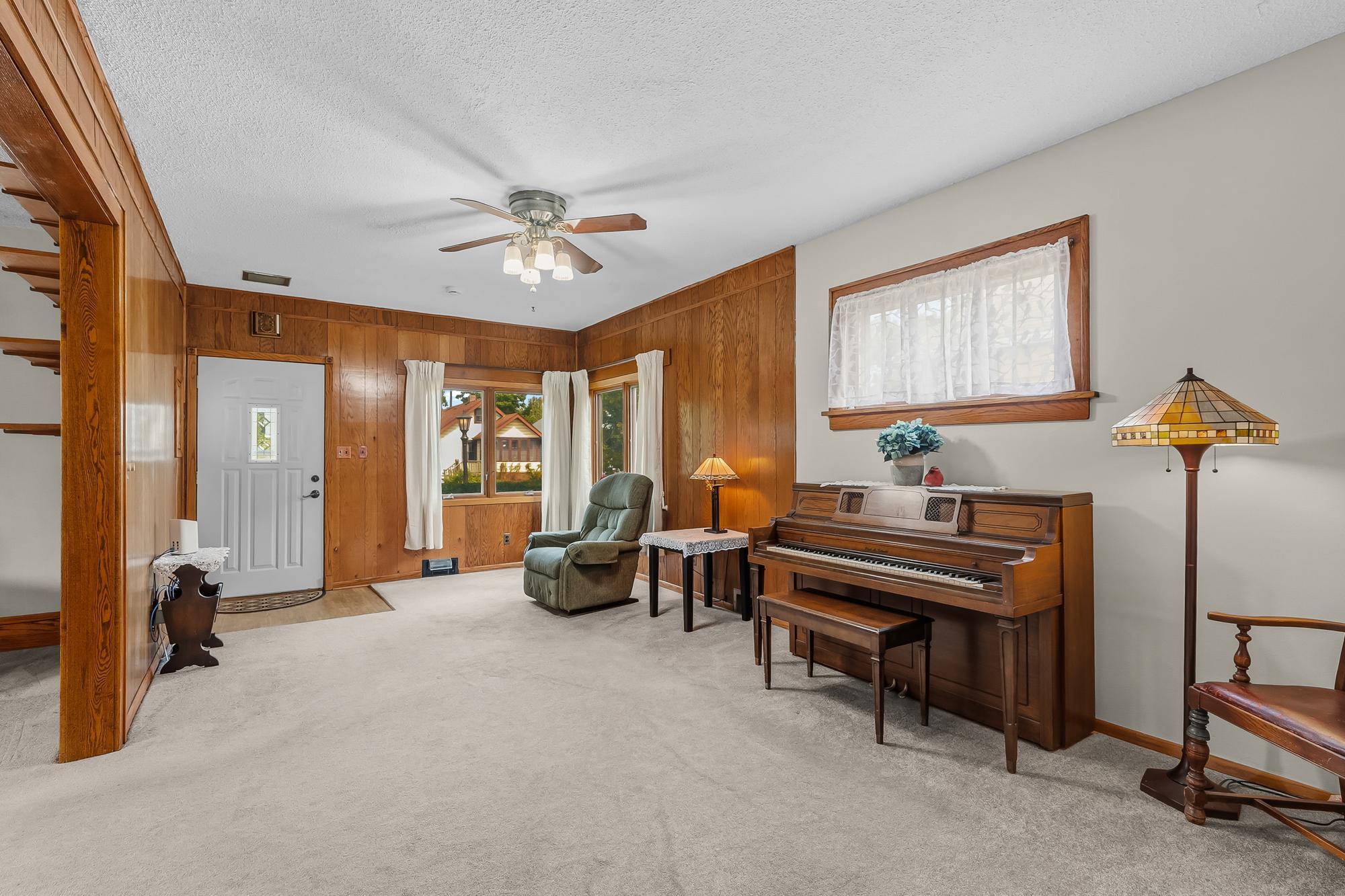 1420 Taylor Avenue Property Photo 7
