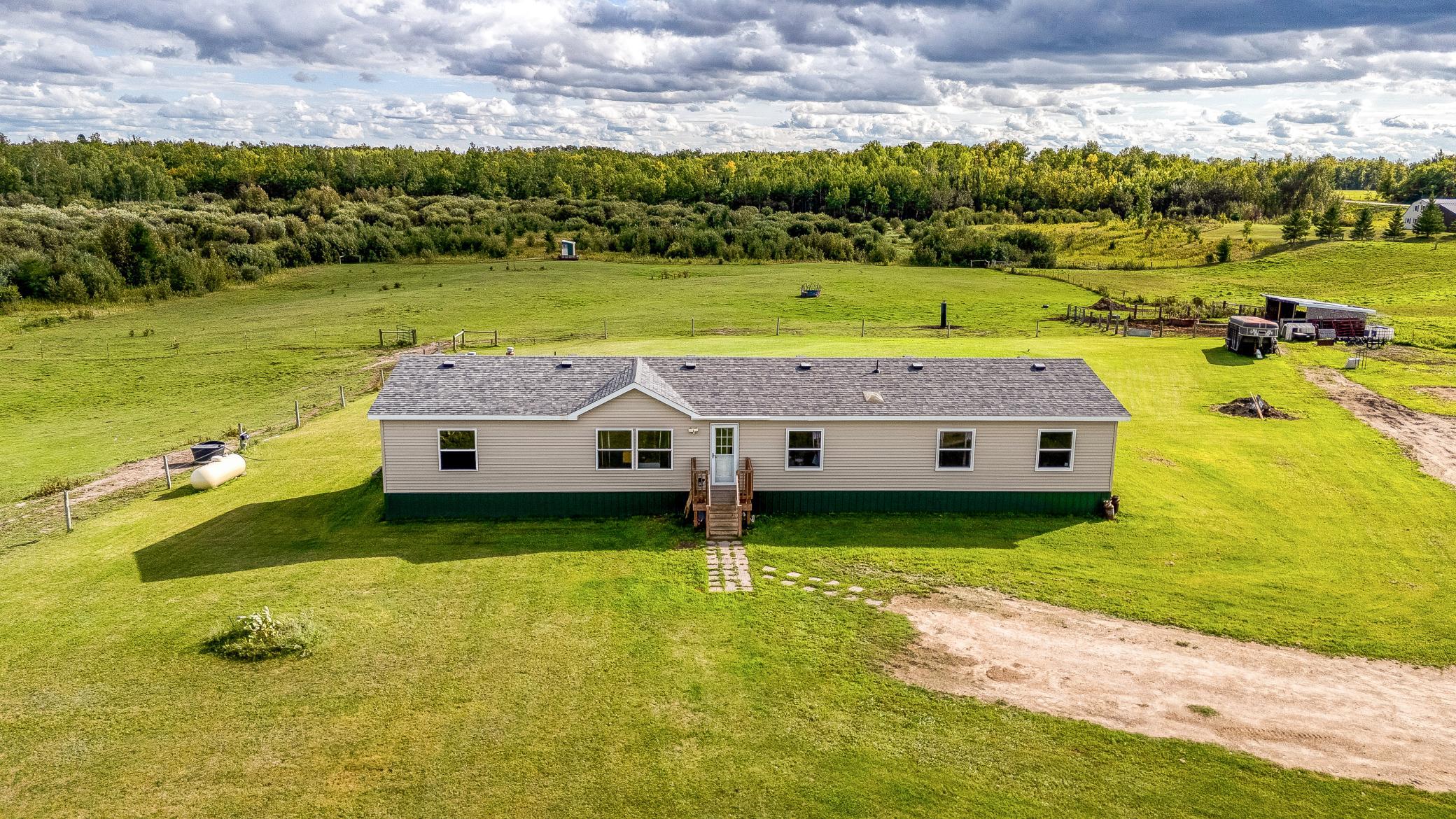 8624 Knappen Hill Road Property Photo 1