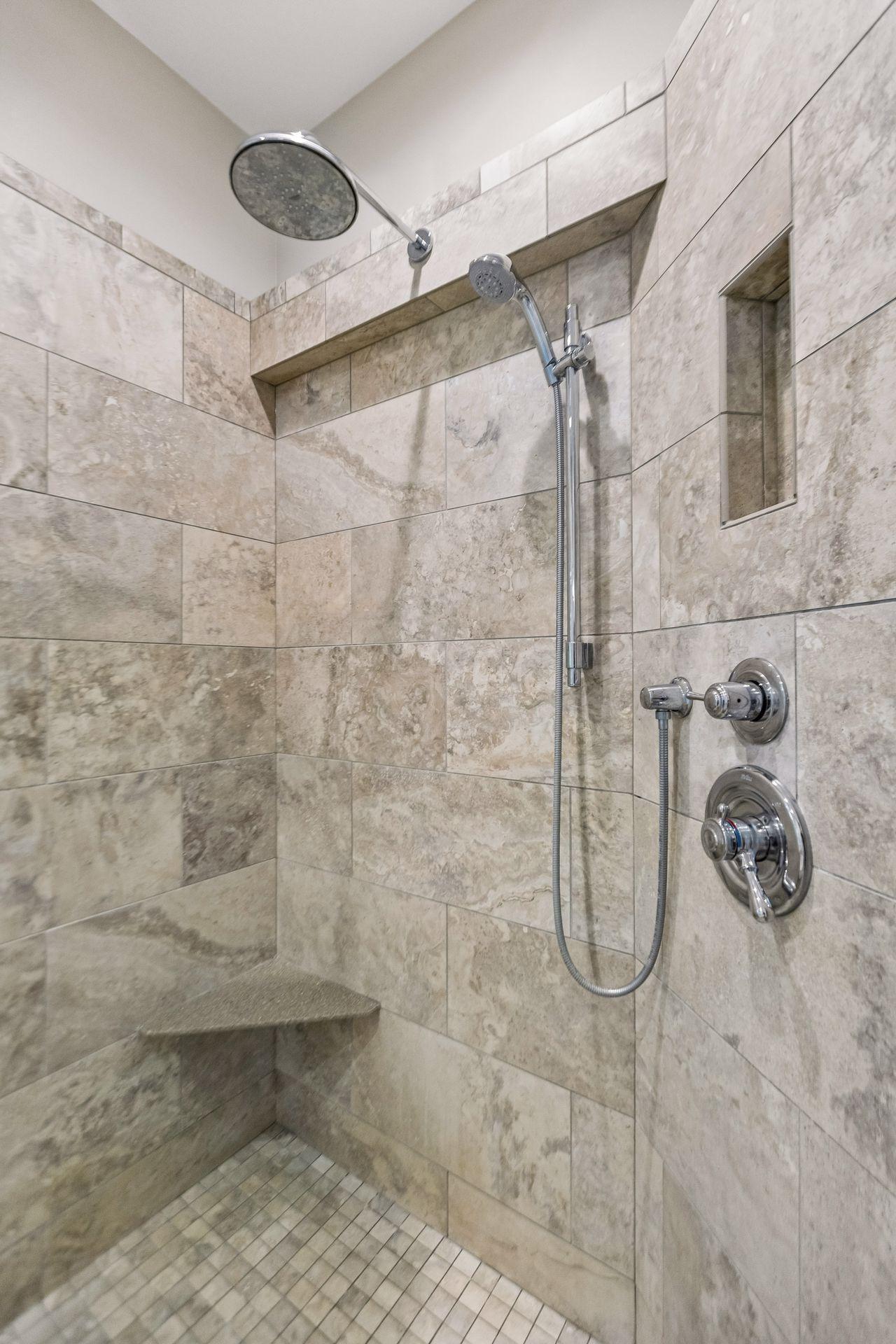 5950 Boulder Bridge Lane Property Photo 36